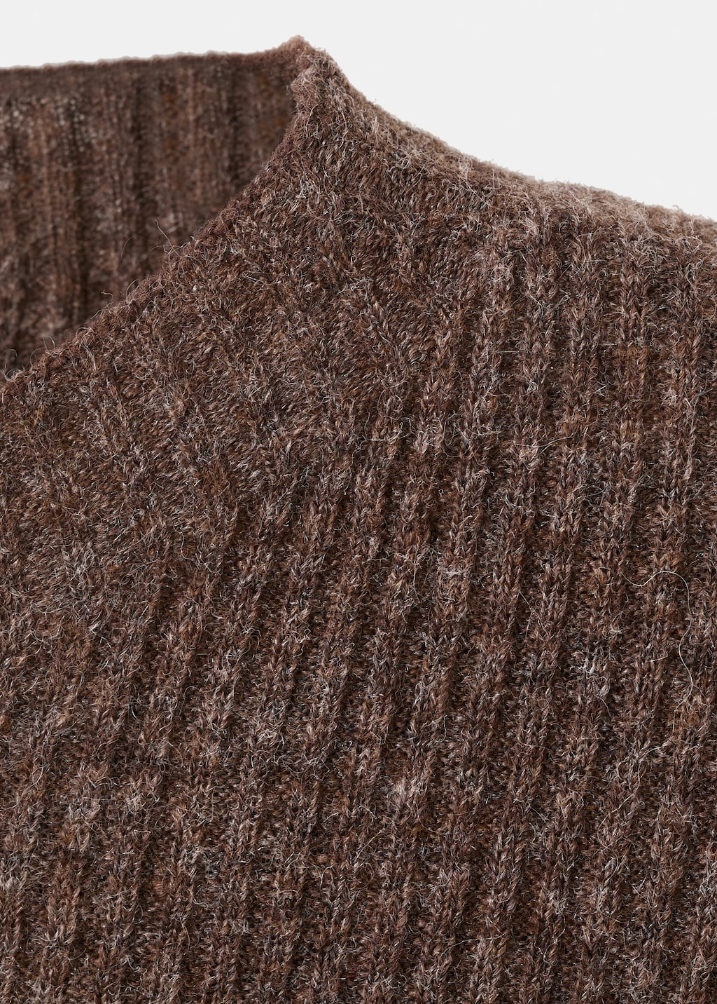 Ribbed sweater with perkins neck