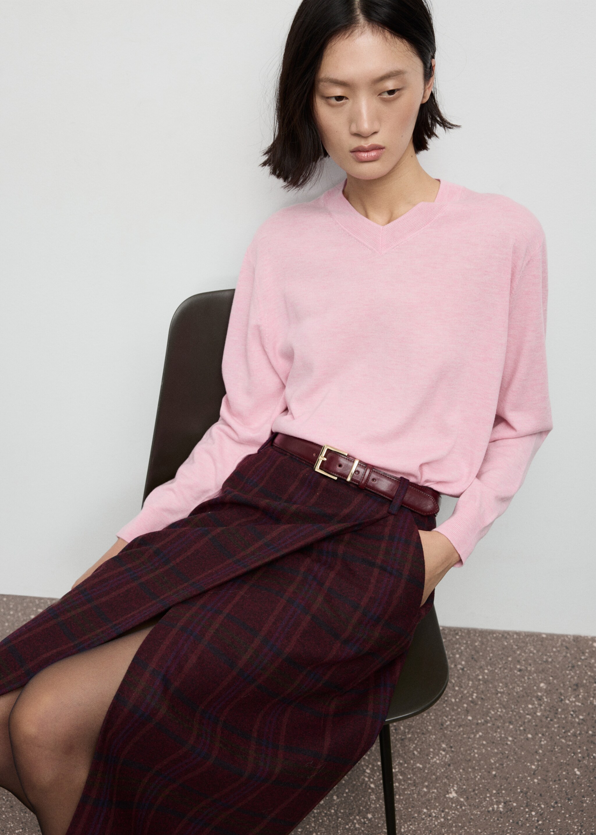 Jersey punto cuello pico - Plano medio, Rosa. Ref: 17007814-00.