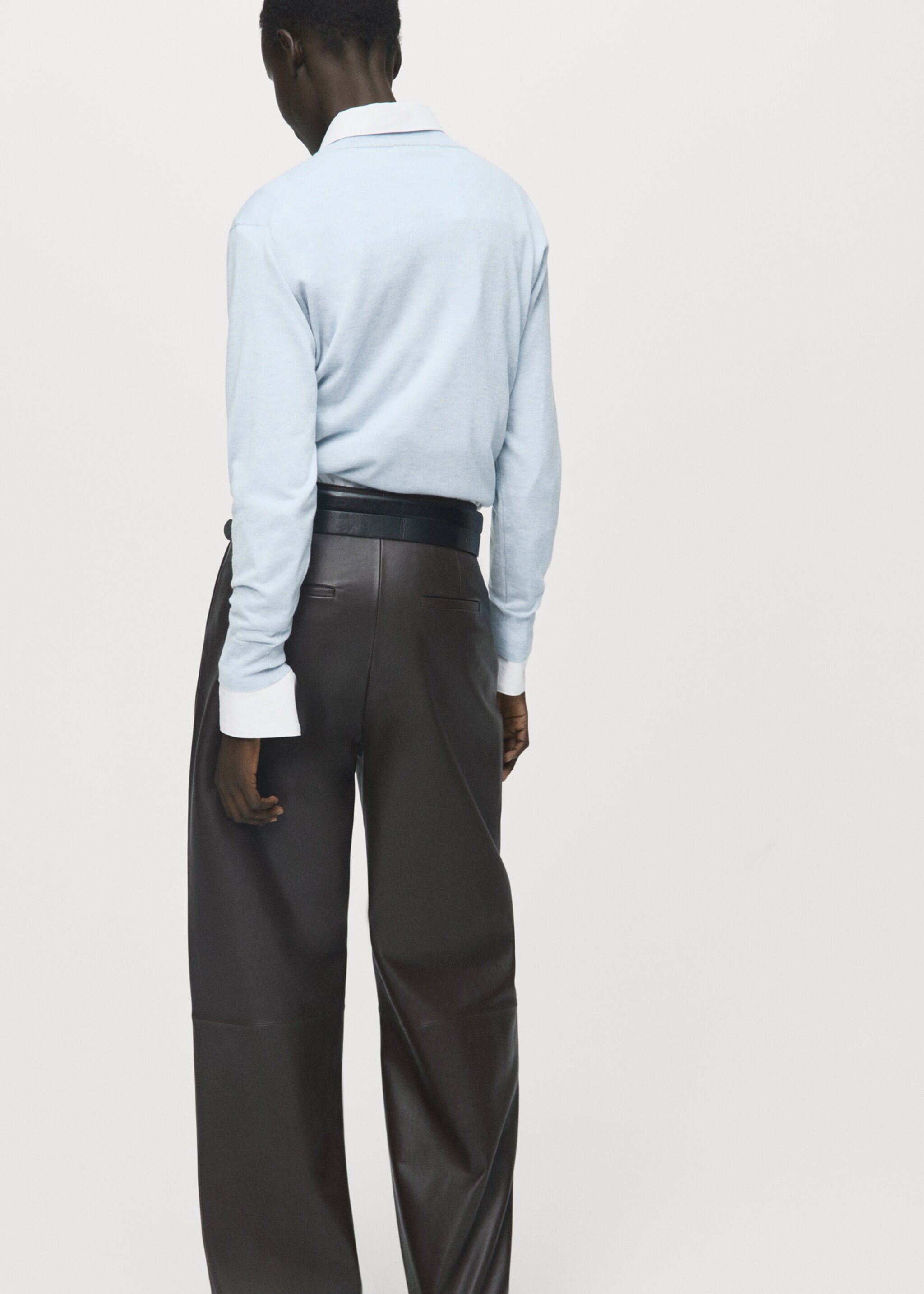 Fine-knit crew-neck sweater - Reverse of the article, Sky Blue. Ref: 17007817-00.