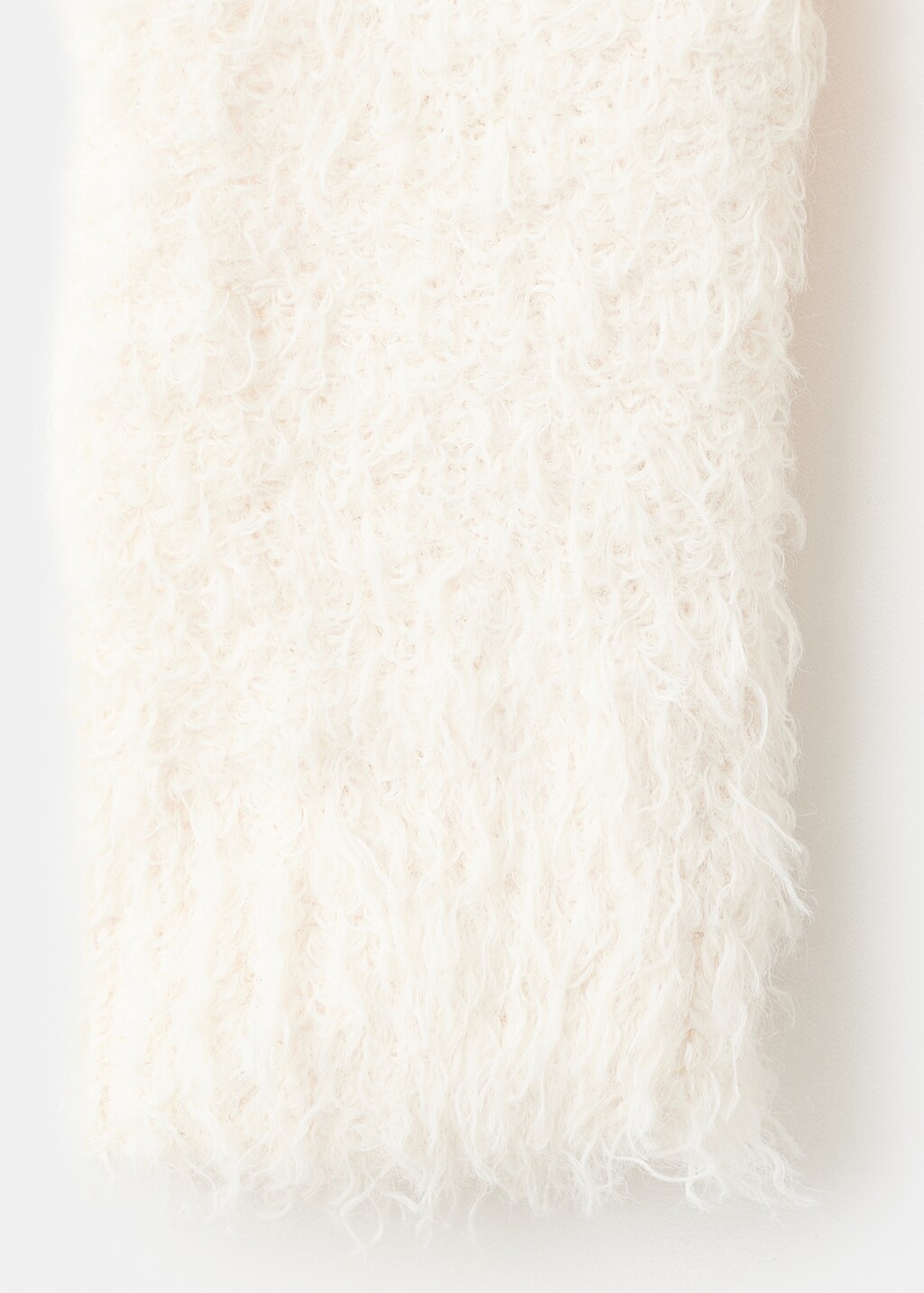 Fur-effect knitted sweater