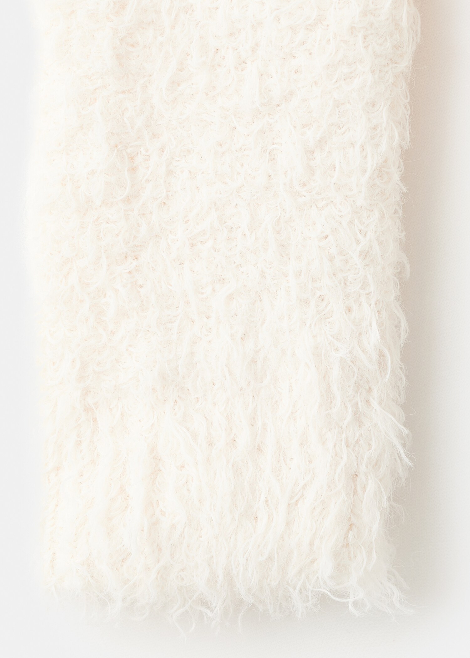 Fur-effect knitted sweater - Details of the article 0