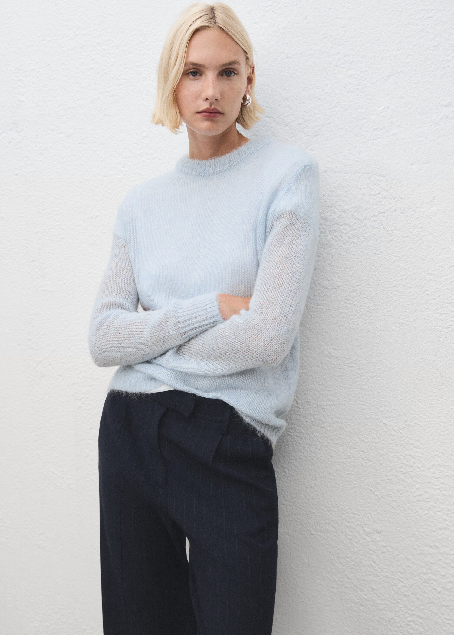 Semi-transparent alpaca sweater - Medium plane