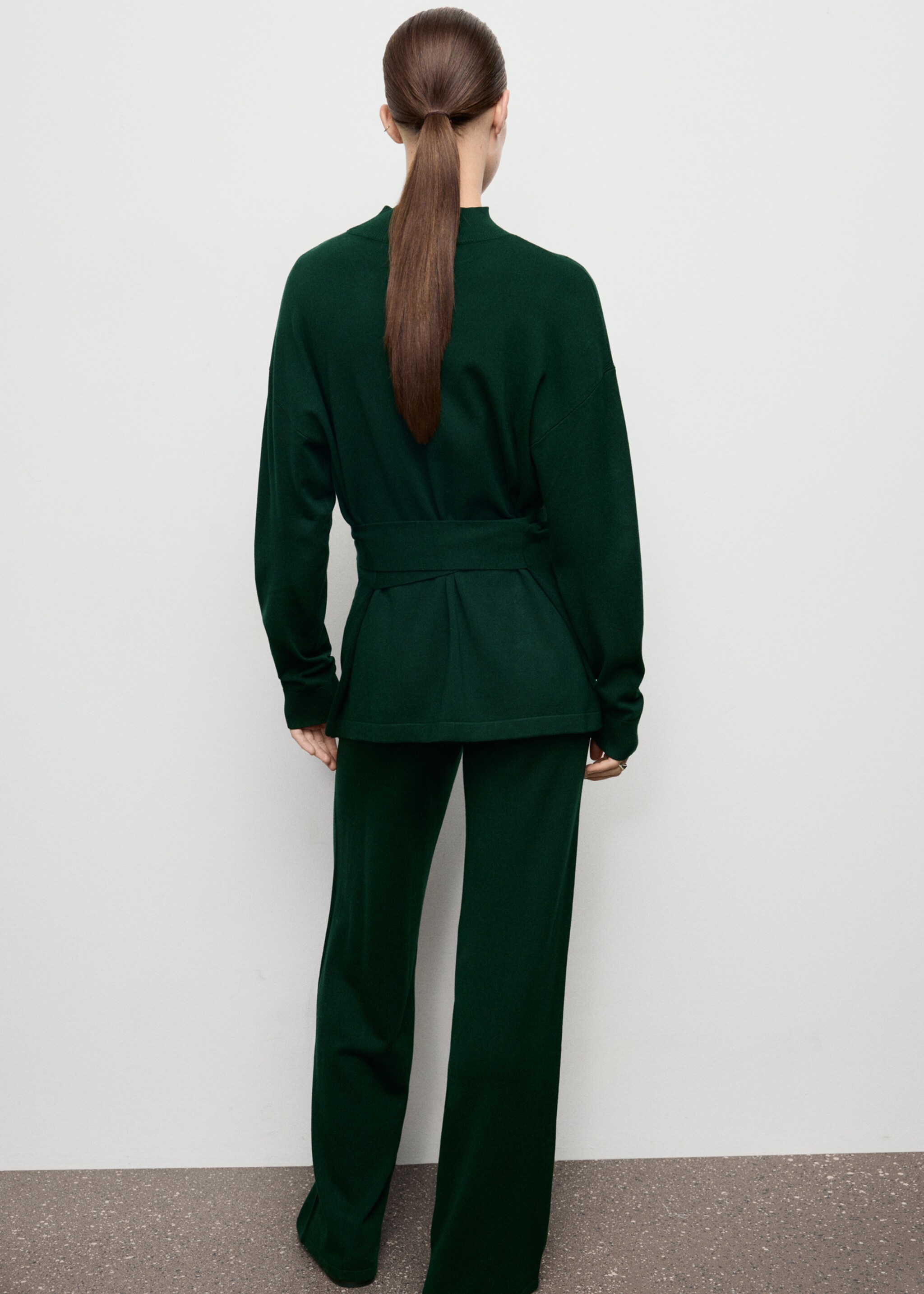 Knot detail sweater - Reverse of the article, Dark Green. Ref: 17007830-00.
