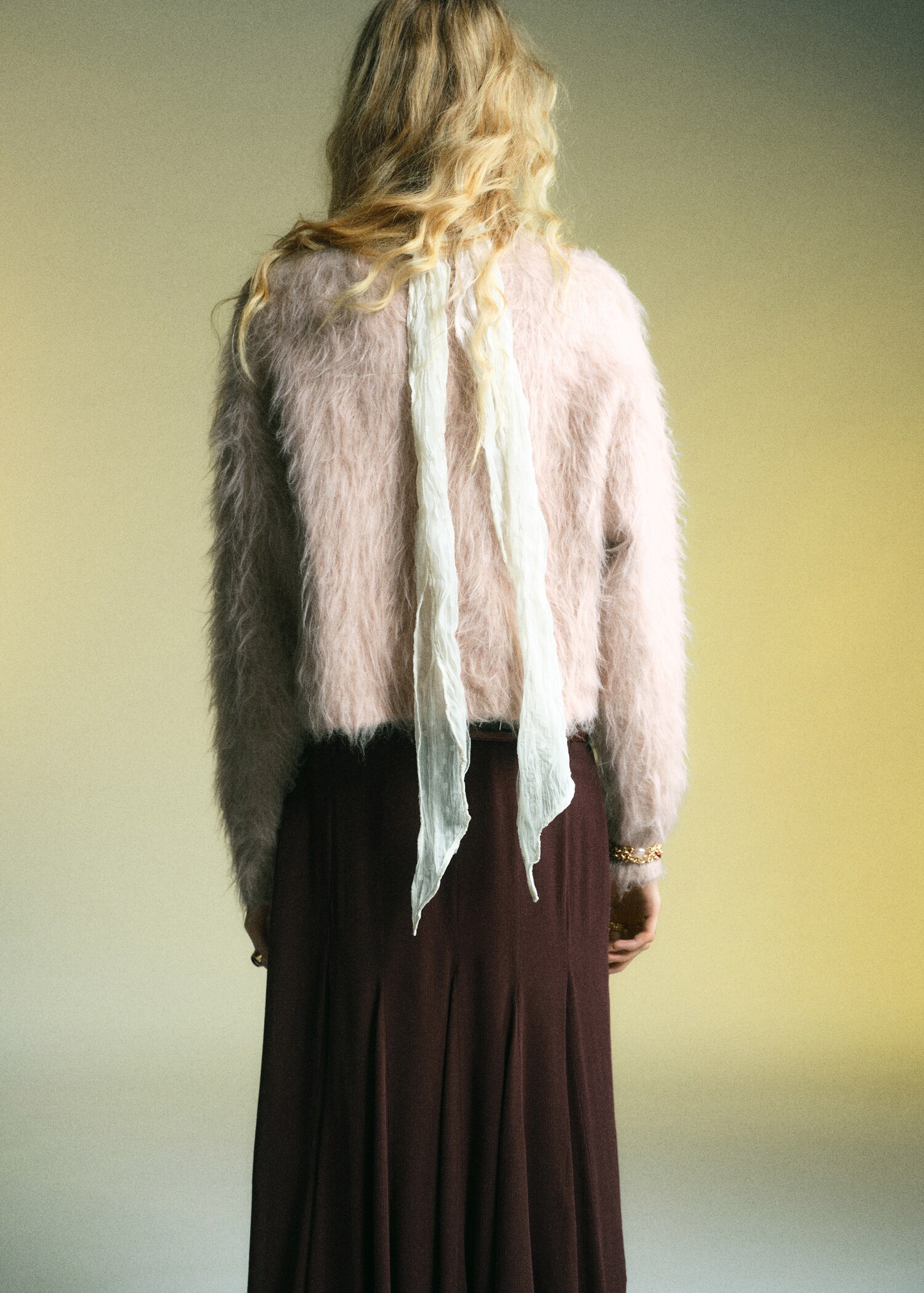 Fur-effect sweater - Reverse of the article