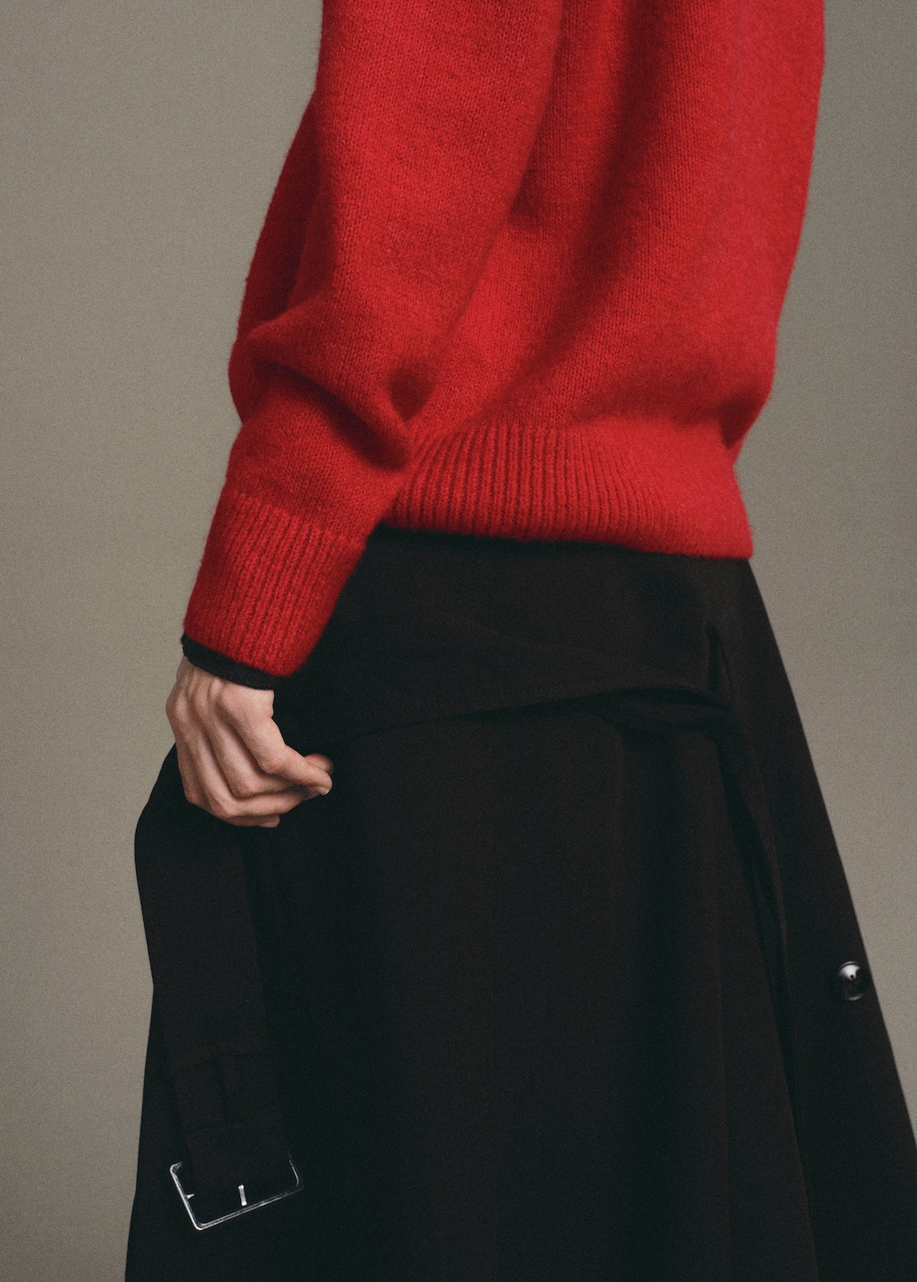 Chunky-knit V-neck sweater