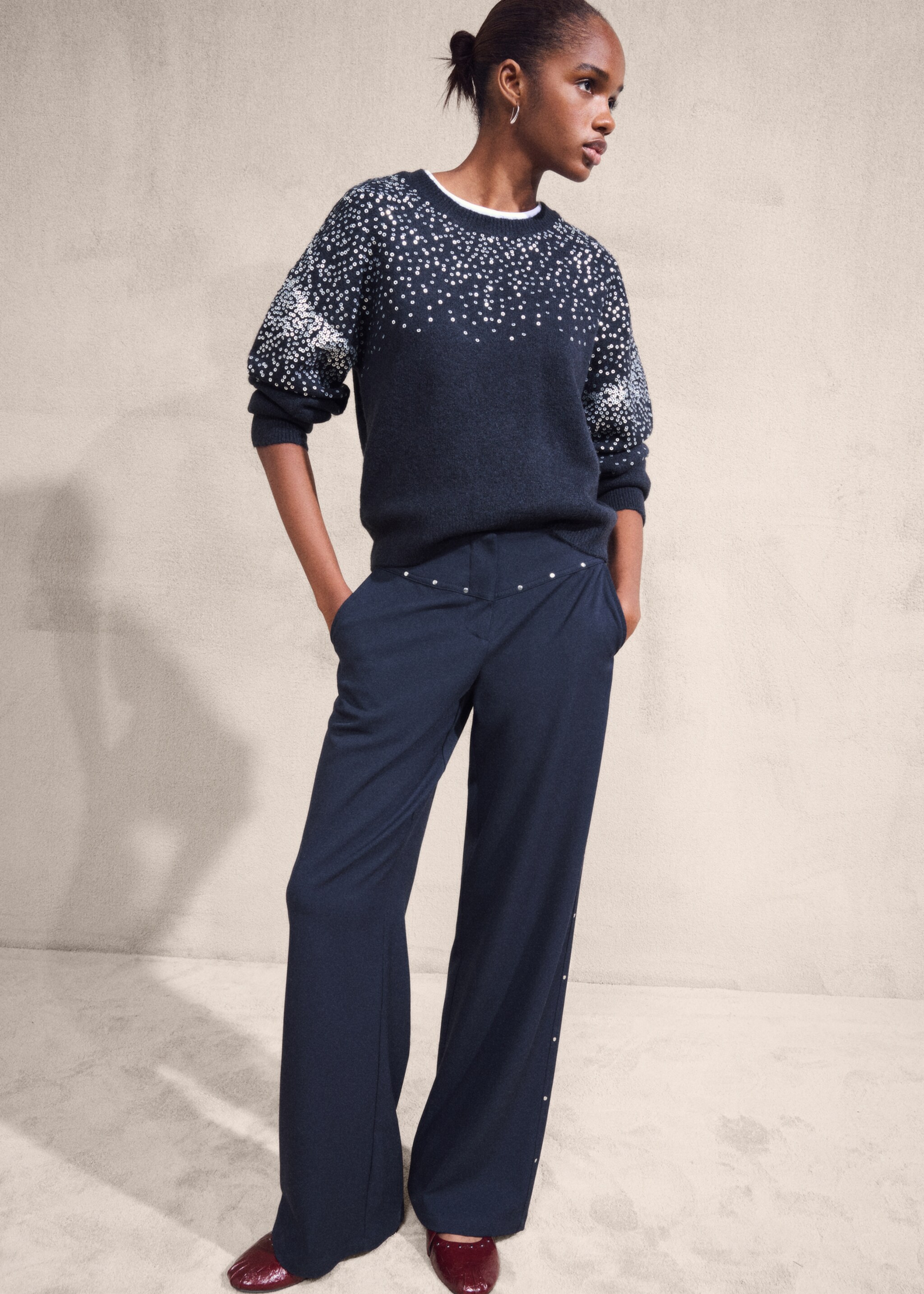 Knit paillette sweater - Details of the article 6, Navy. Ref: 17007835-00.