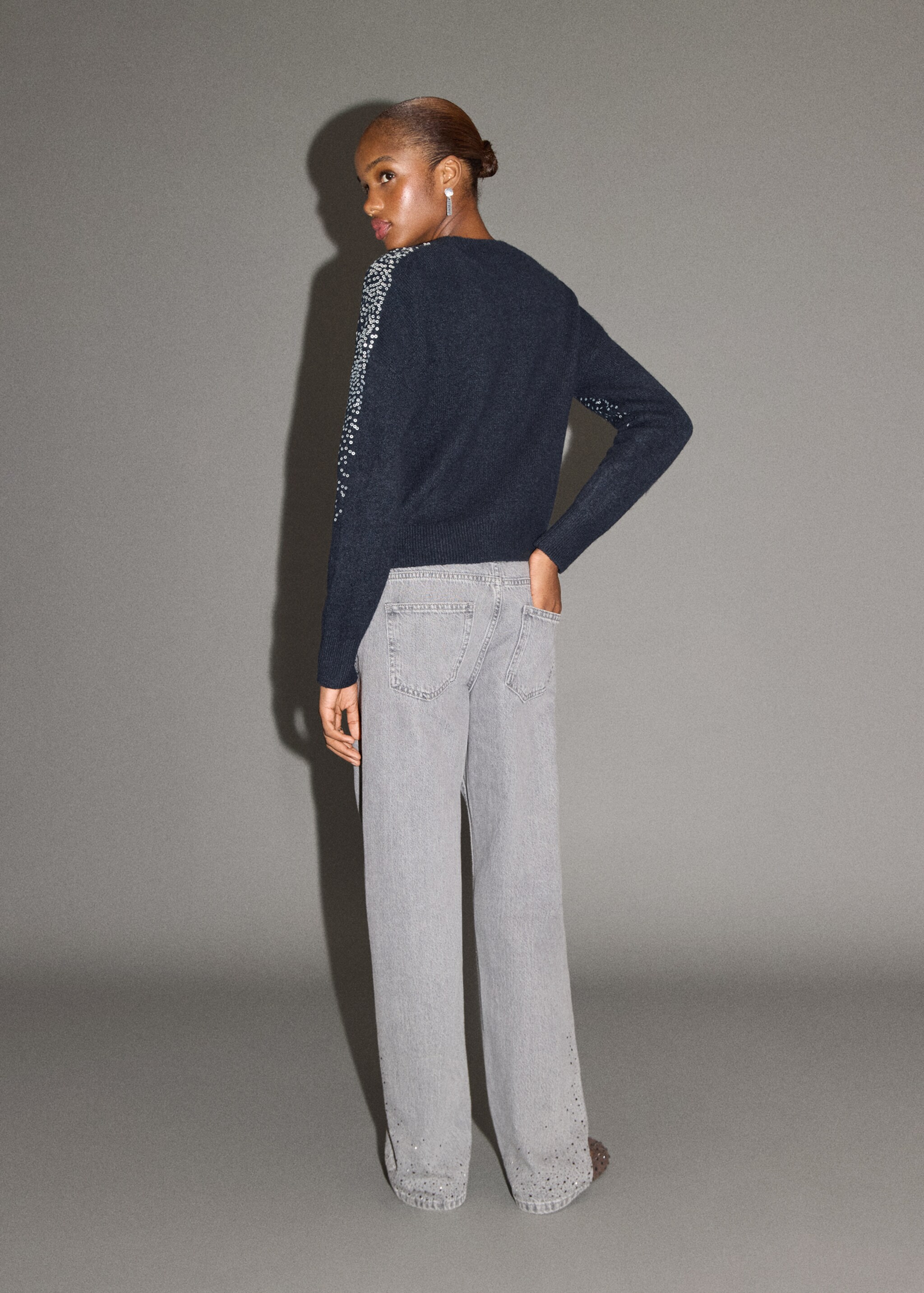 Pull-over maille sequins - Verso de l’article, Bleu marine. Ref: 17007835-00.