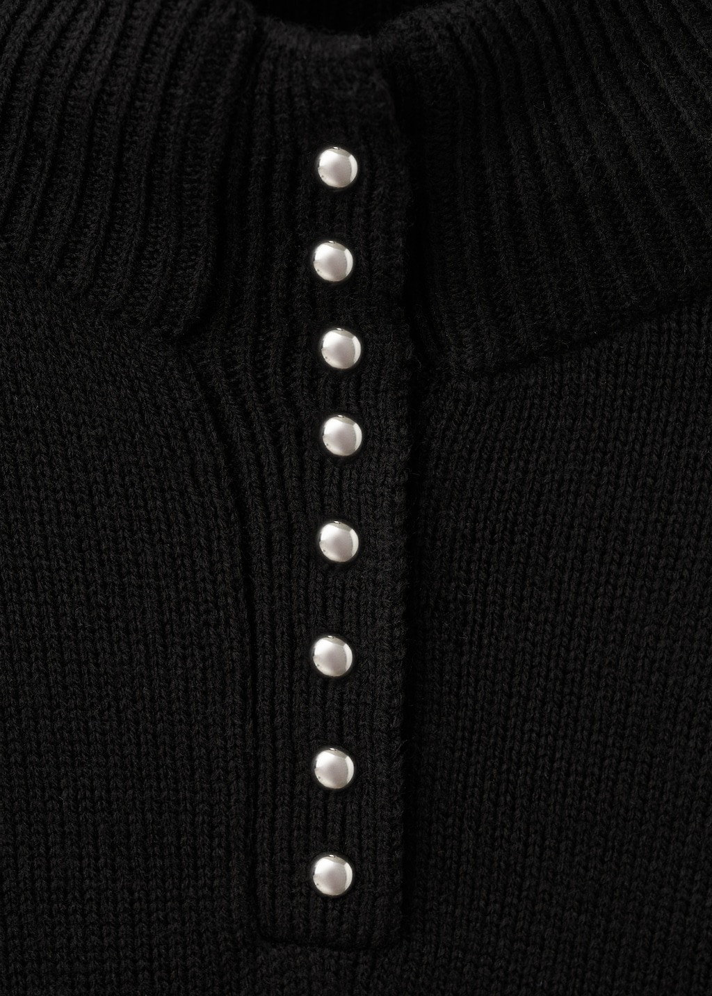 Perkins-neck sweater with button