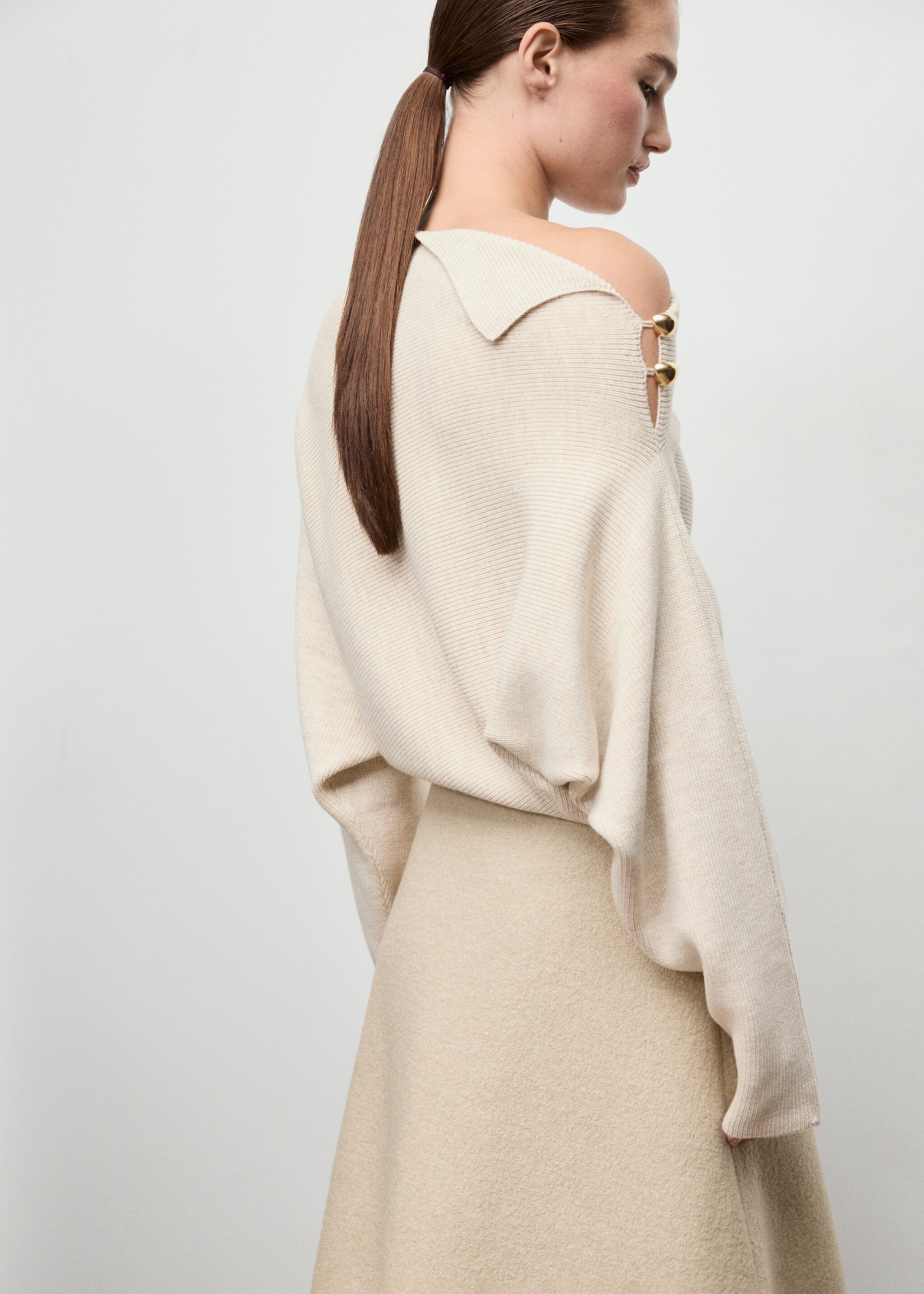 Sweater with asymmetrical neck and jewel buttons - Reverse of the article, Beige. Ref: 17007845-00.