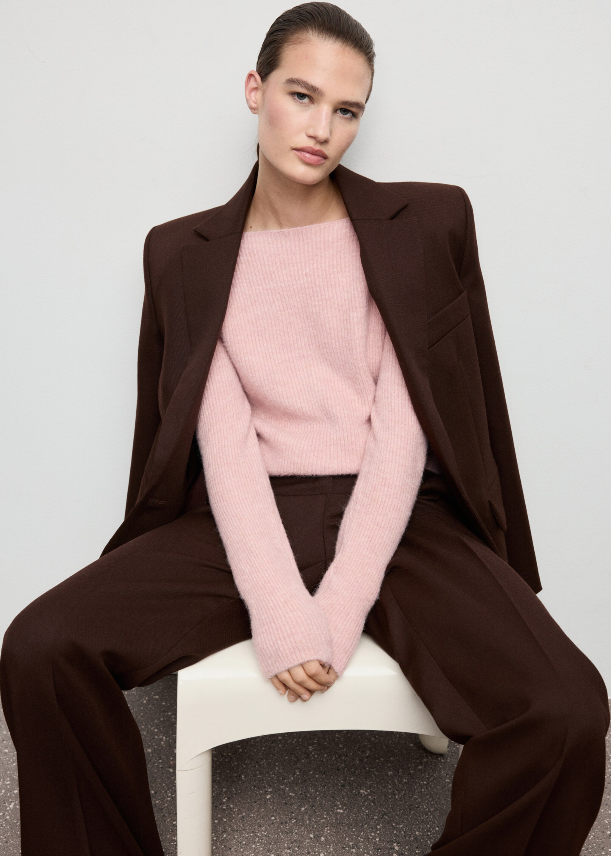 Knitted ribbed sweater - Details of the article 2, Pastel Pink. Ref: 17007849-00.