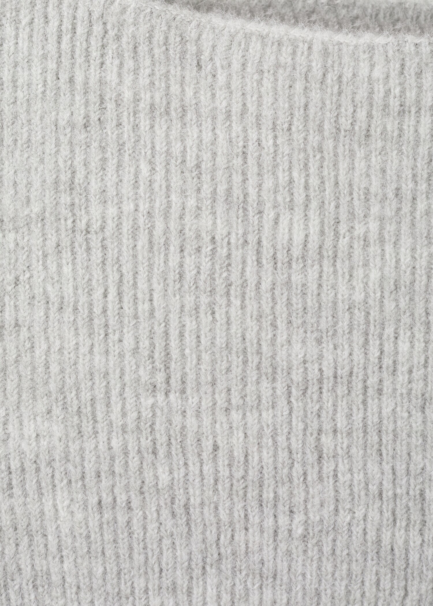 Knitted ribbed sweater - Details of the article 8