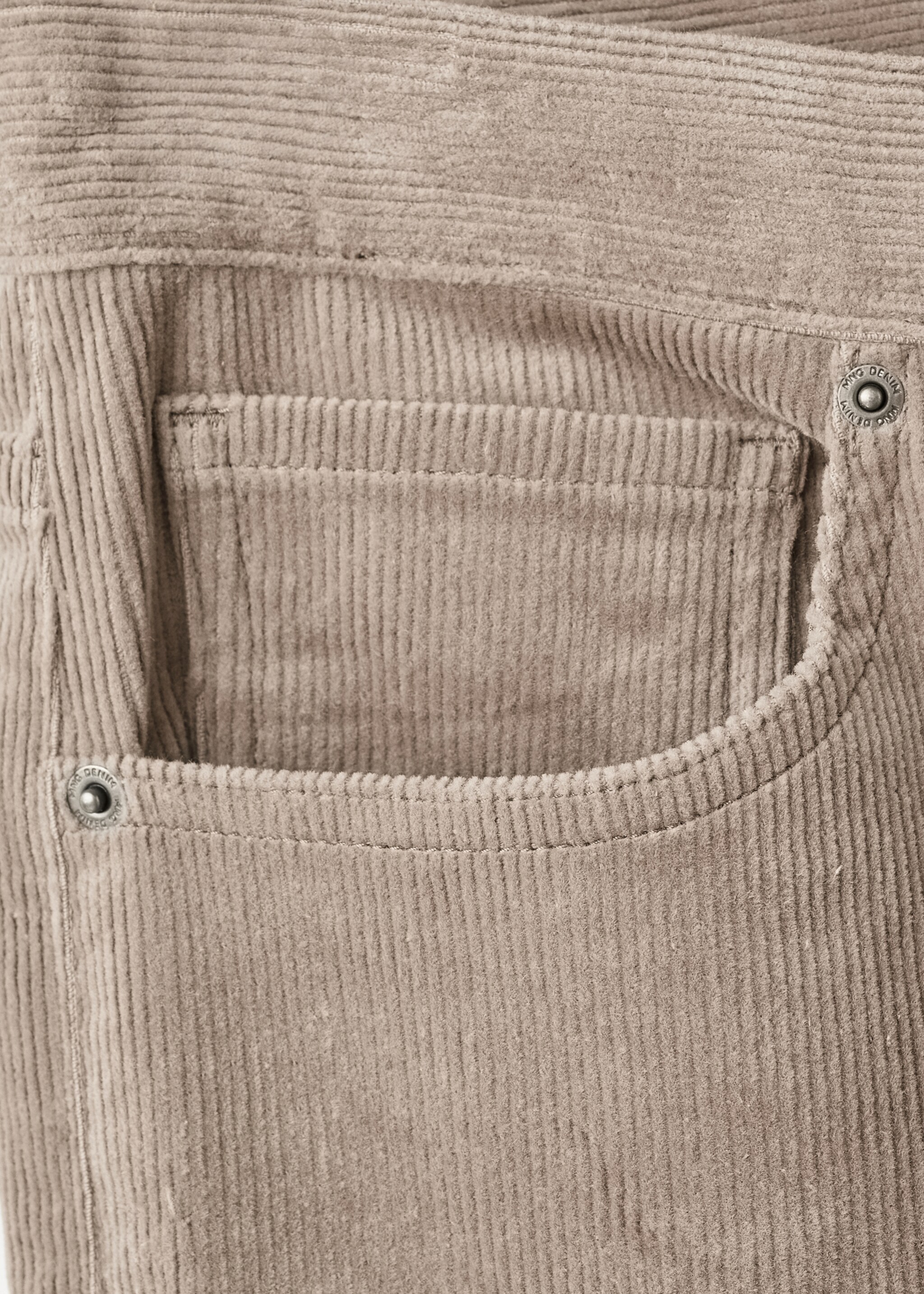 Trousers pompeia - Details of the article 0, Mink Grey. Ref: 17007889-00.