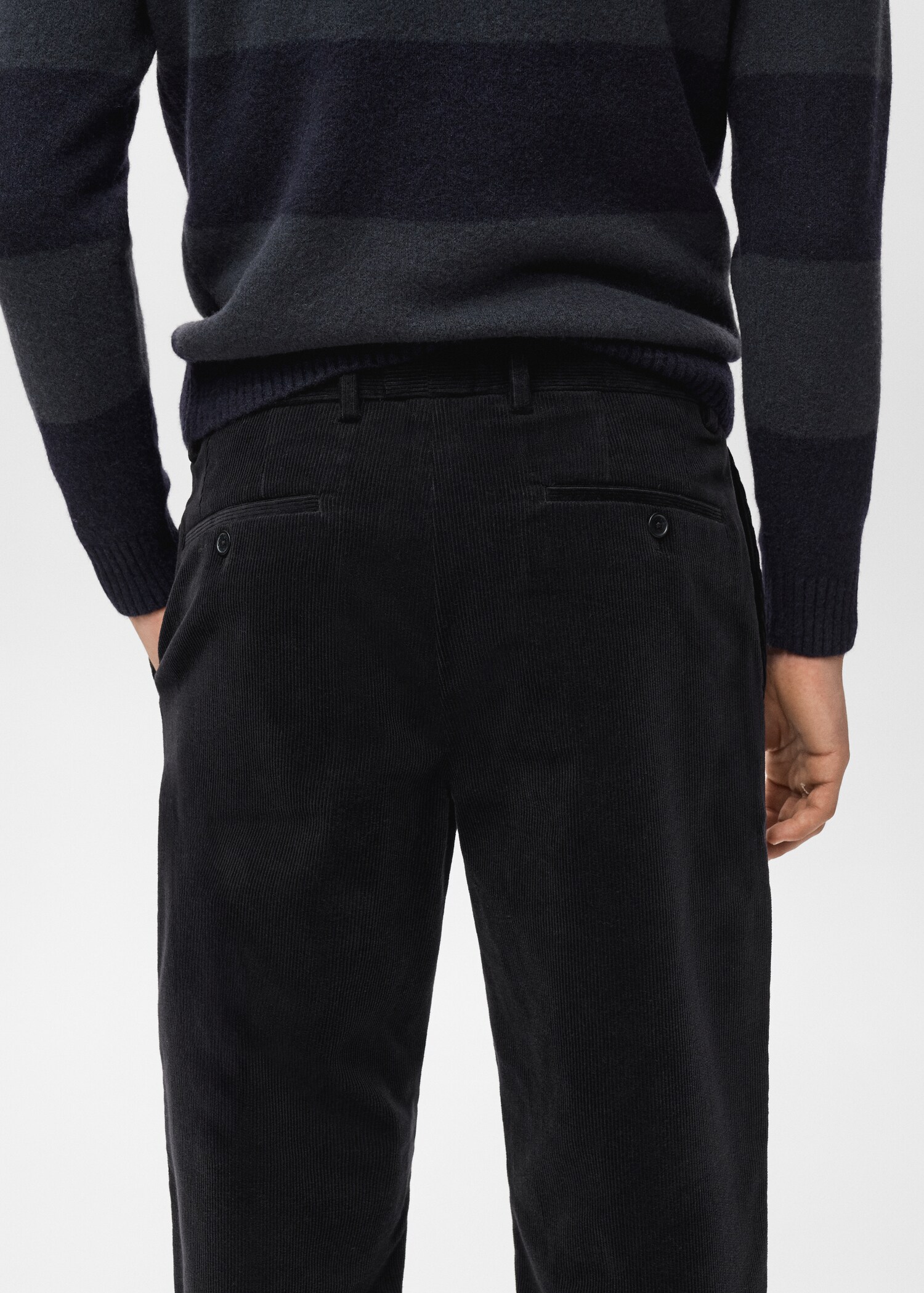 Trousers voyage - Details of the article 6