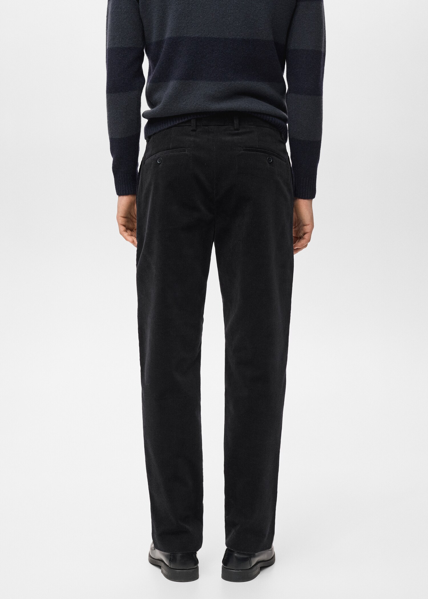 Trousers voyage - Reverse of the article