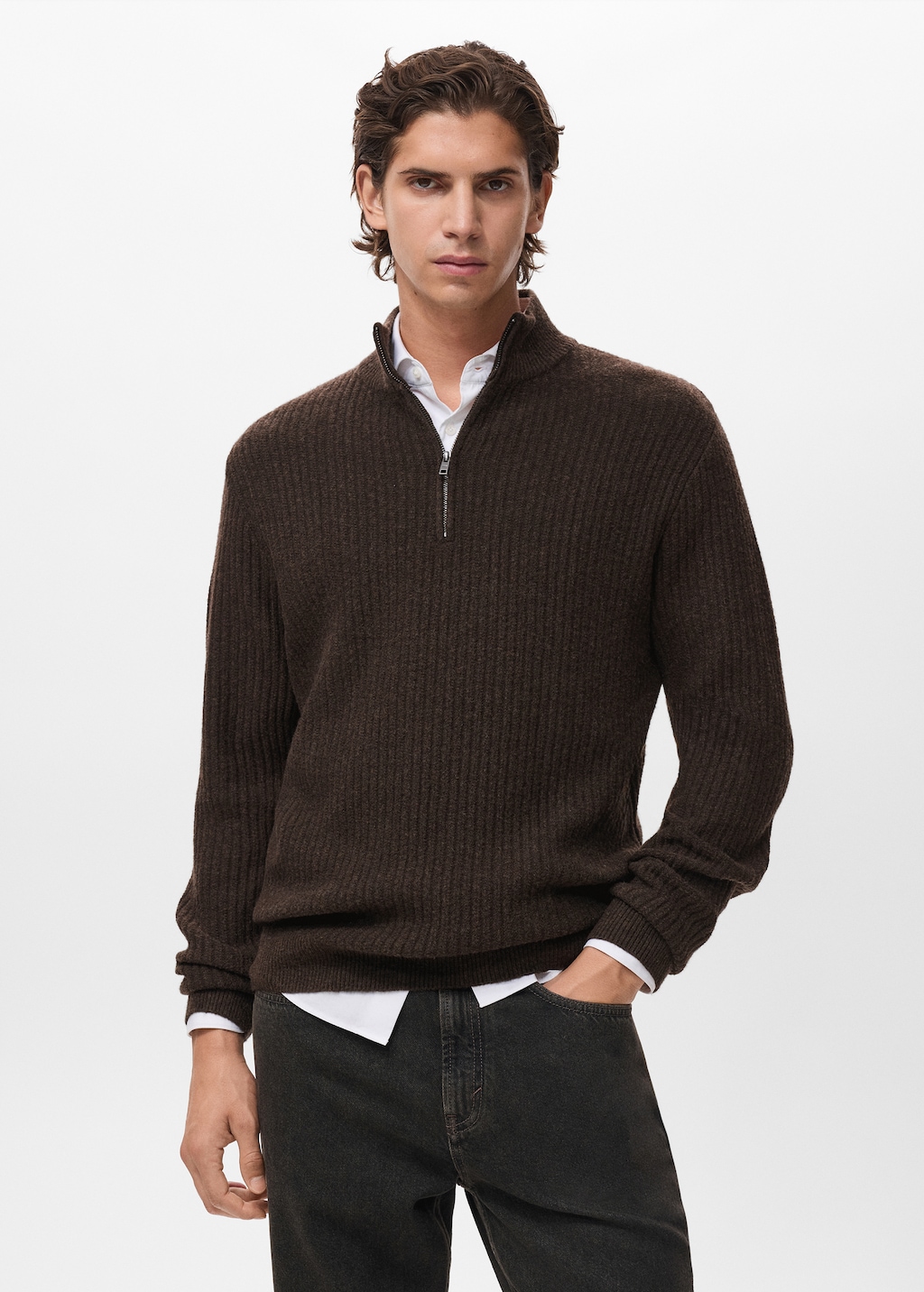Ribbed sweater with zip neck