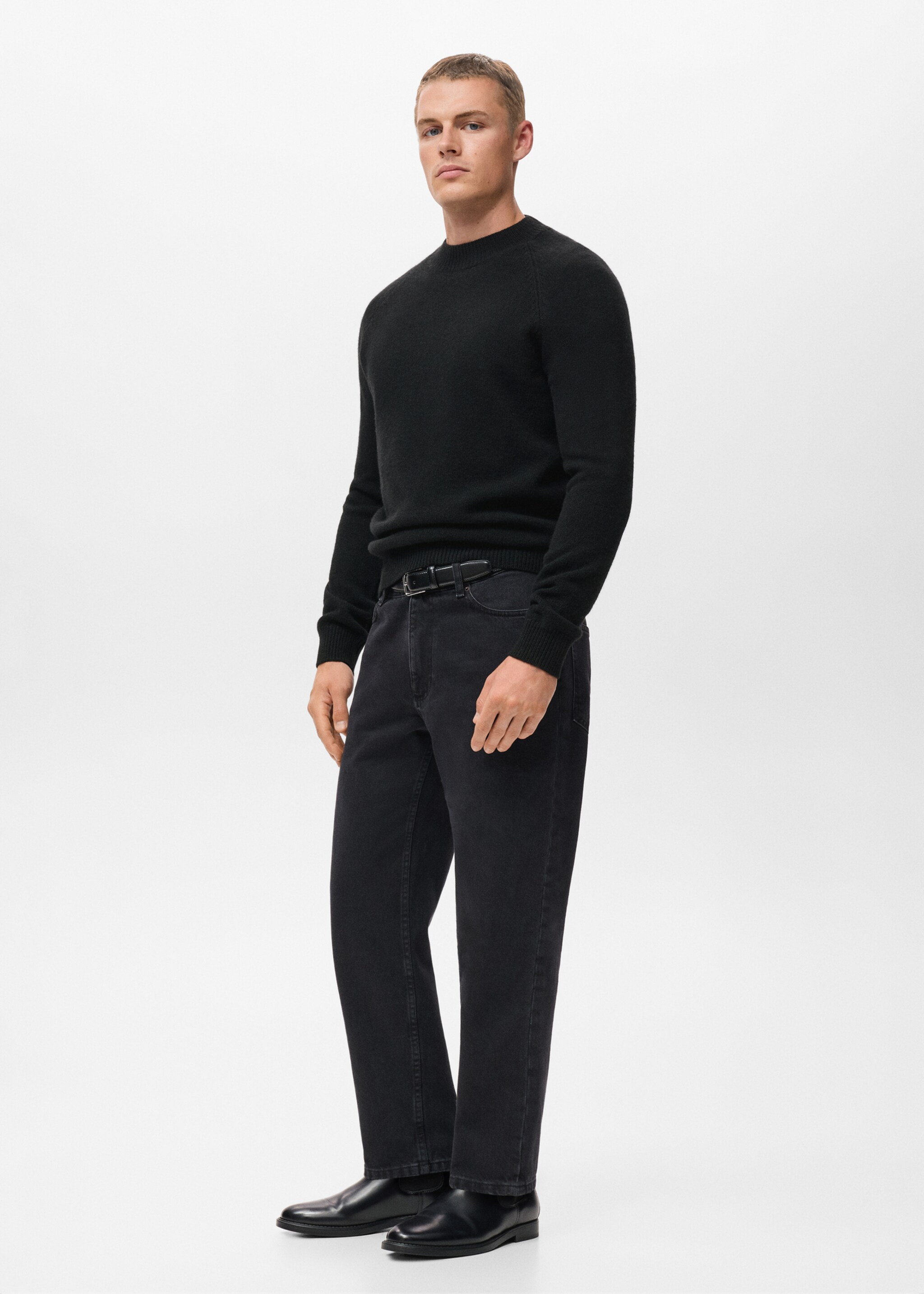 100% Italian wool knitted sweater - Details of the article 2, Black. Ref: 17007907-00.
