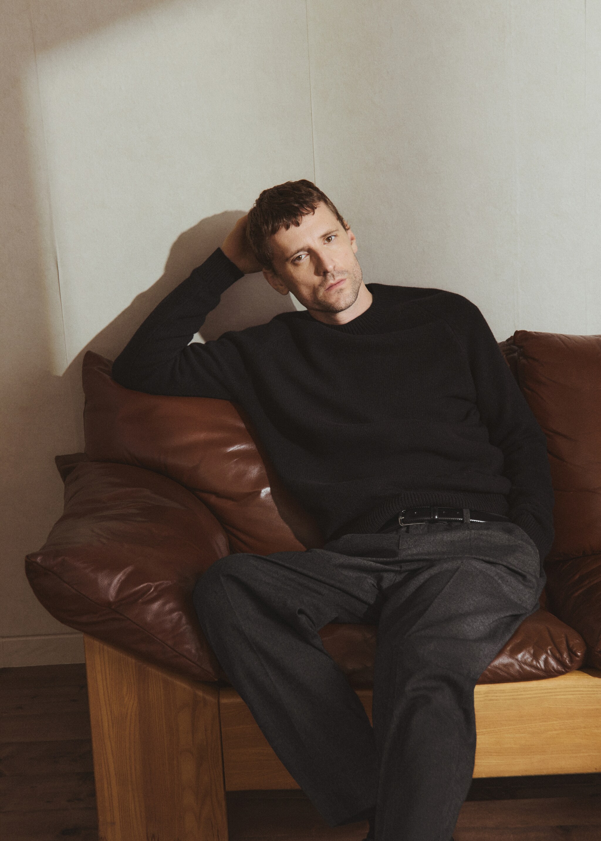 100% Italian wool knitted sweater - Details of the article 3, Black. Ref: 17007907-00.