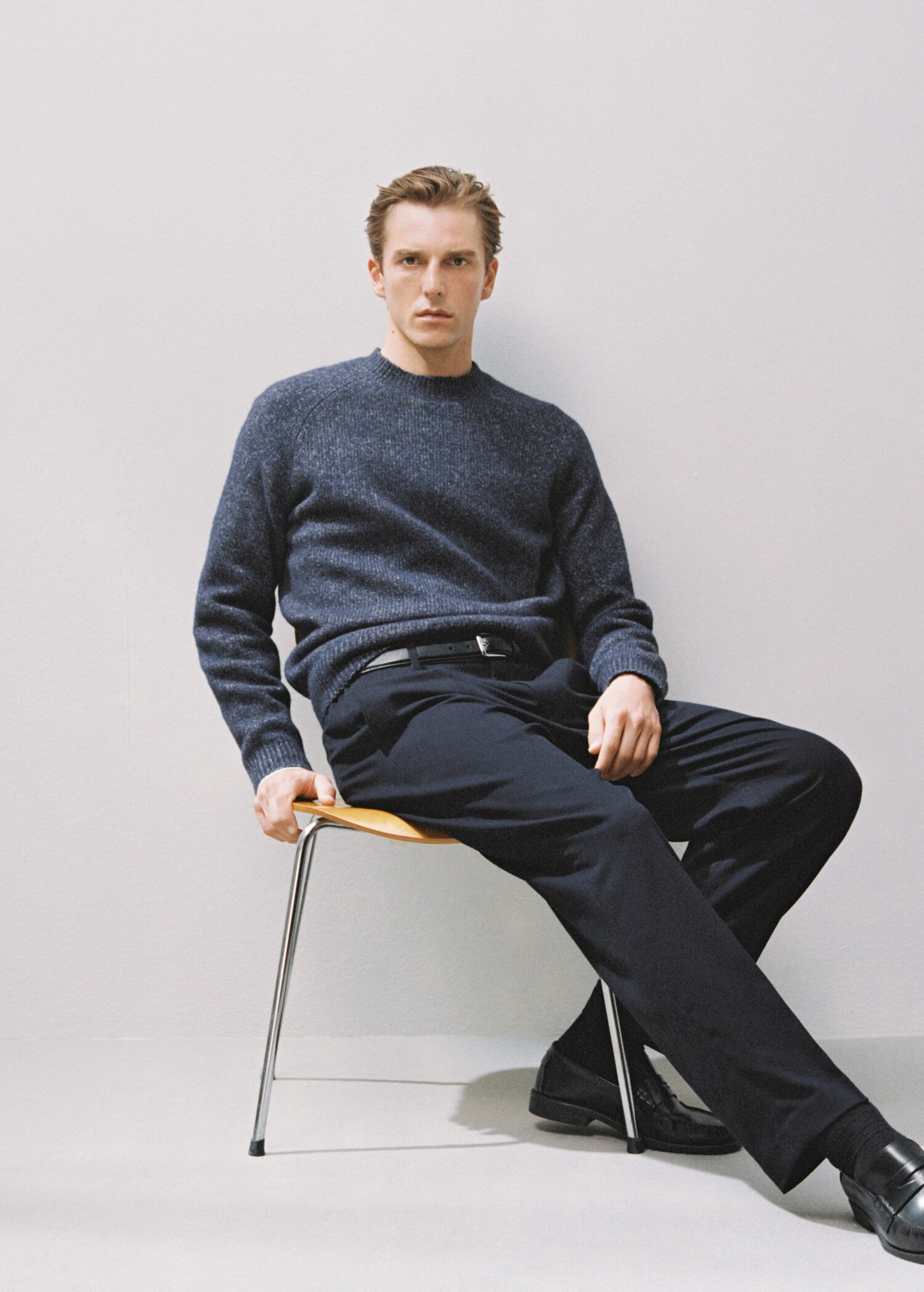 Fine-knit wool-blend sweater - Details of the article 3