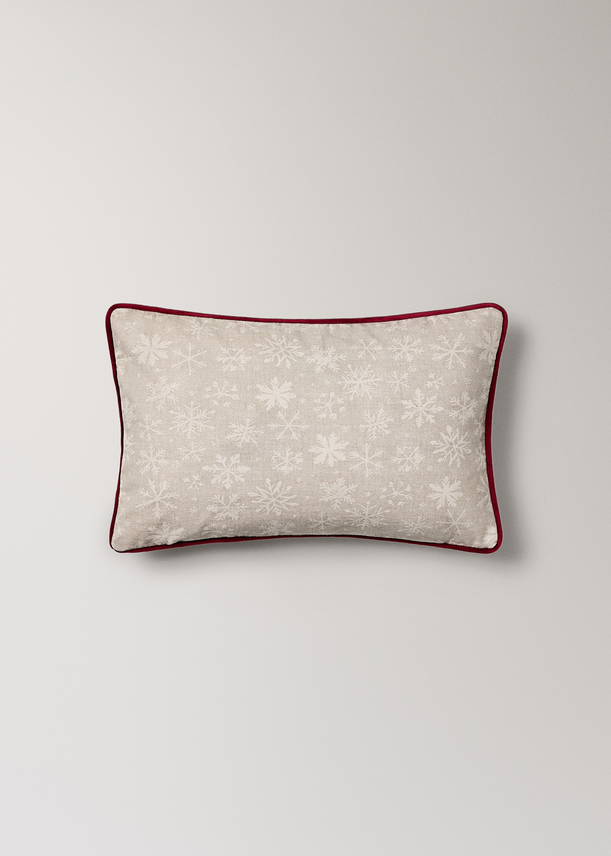 Gnomes cushion cover 30x40 cm - Details of the article 1, Beige. Ref: 17007917-00.