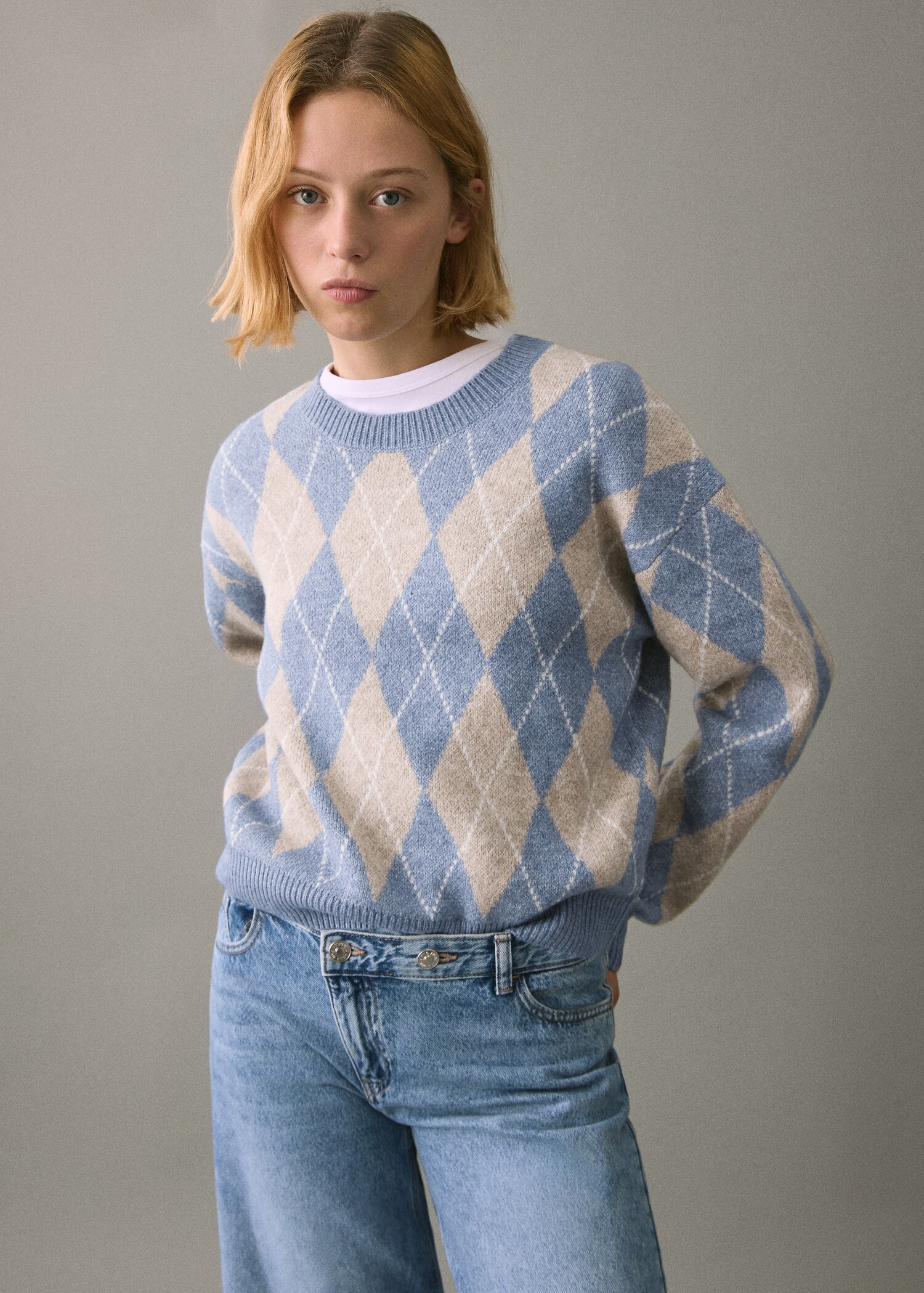 Pull-over motif losanges - Plan moyen