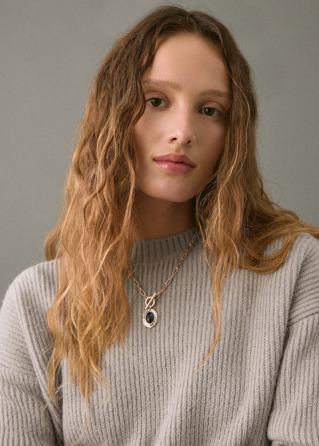 Fringes knit sweater