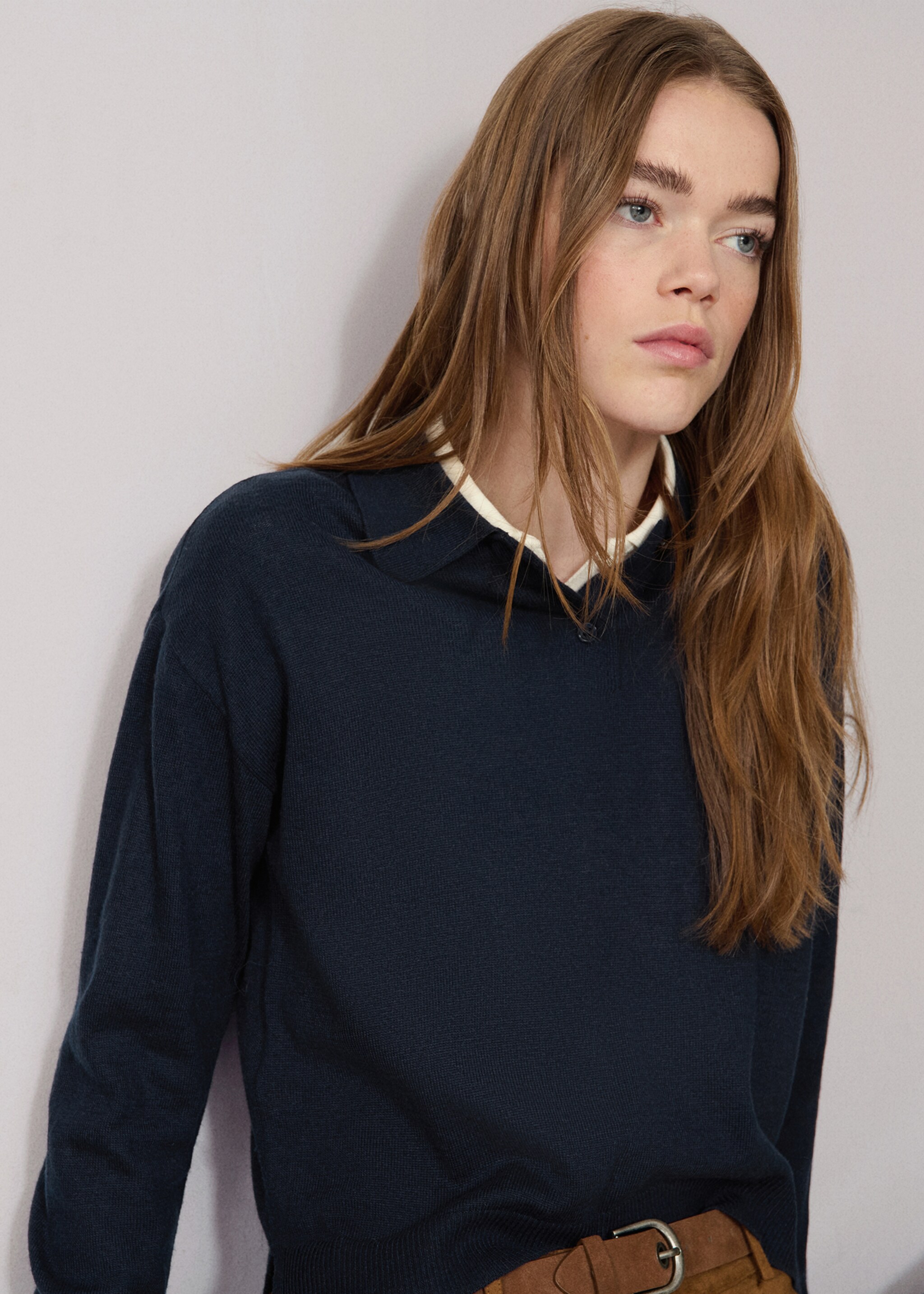 Knitted polo-neck sweater - Details of the article 5, Navy. Ref: 17008276-00.