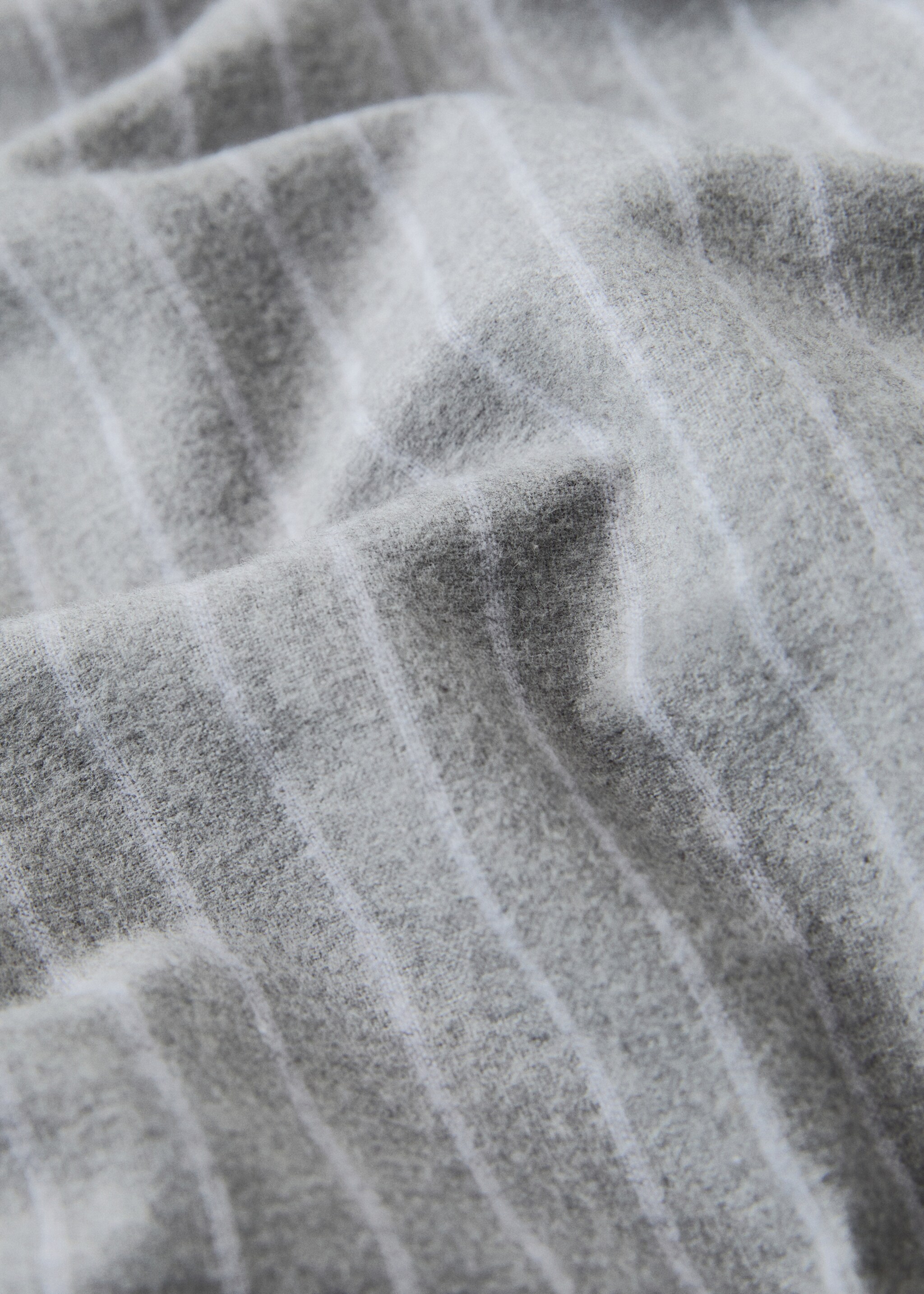 Melange cotton flannel duvet cover with fine-striped yarn for 150/160cm bed - Details of the article 2, Grey. Ref: 17008285-00.