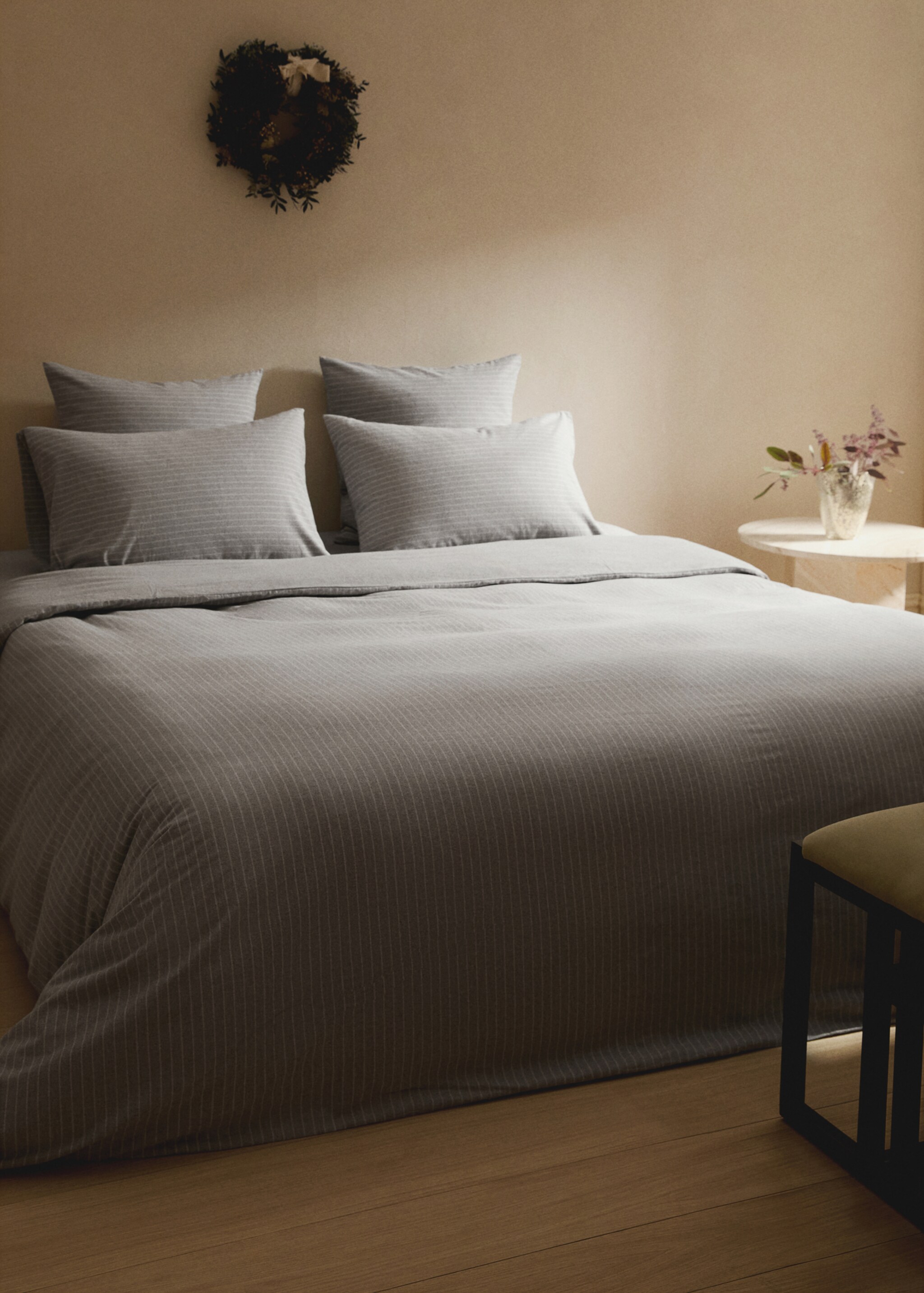 Melange cotton flannel duvet cover with fine-striped yarn for 150/160cm bed - Details of the article 7, Grey. Ref: 17008285-00.