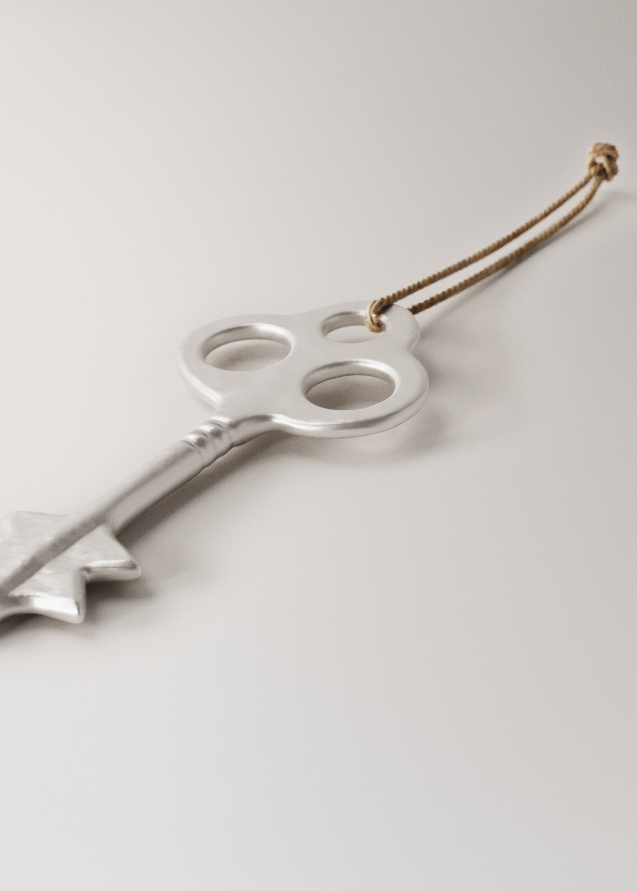 Tree decoration key set - Details of the article 2, Silver. Ref: 17008295-00.