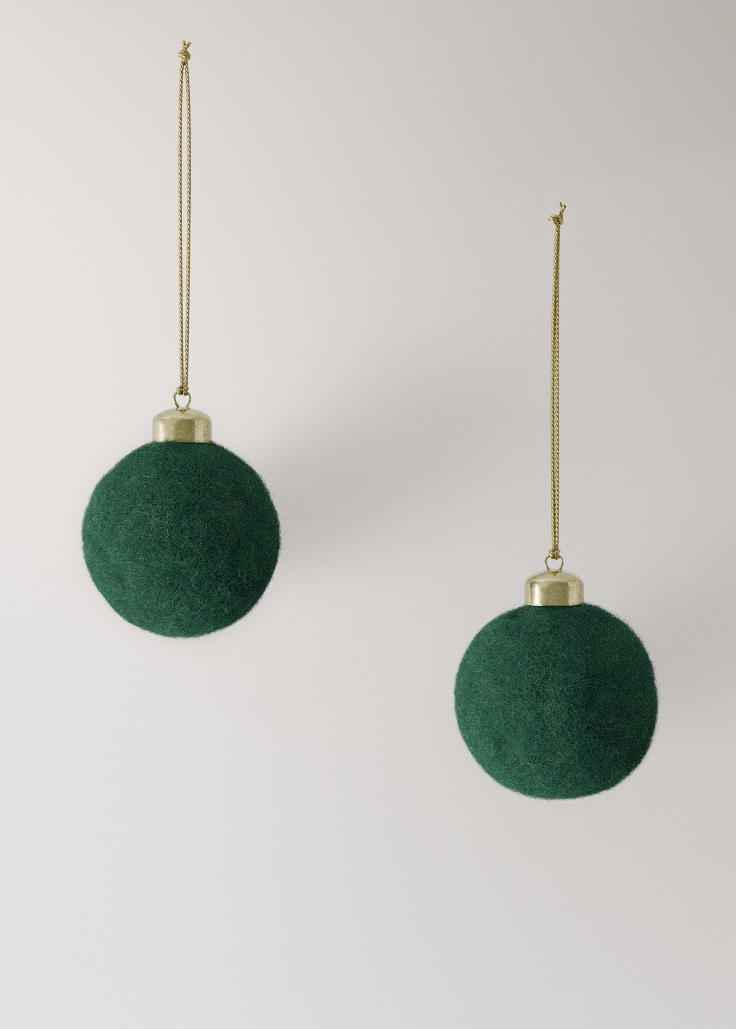 felt ball tree ornaments - Article without model