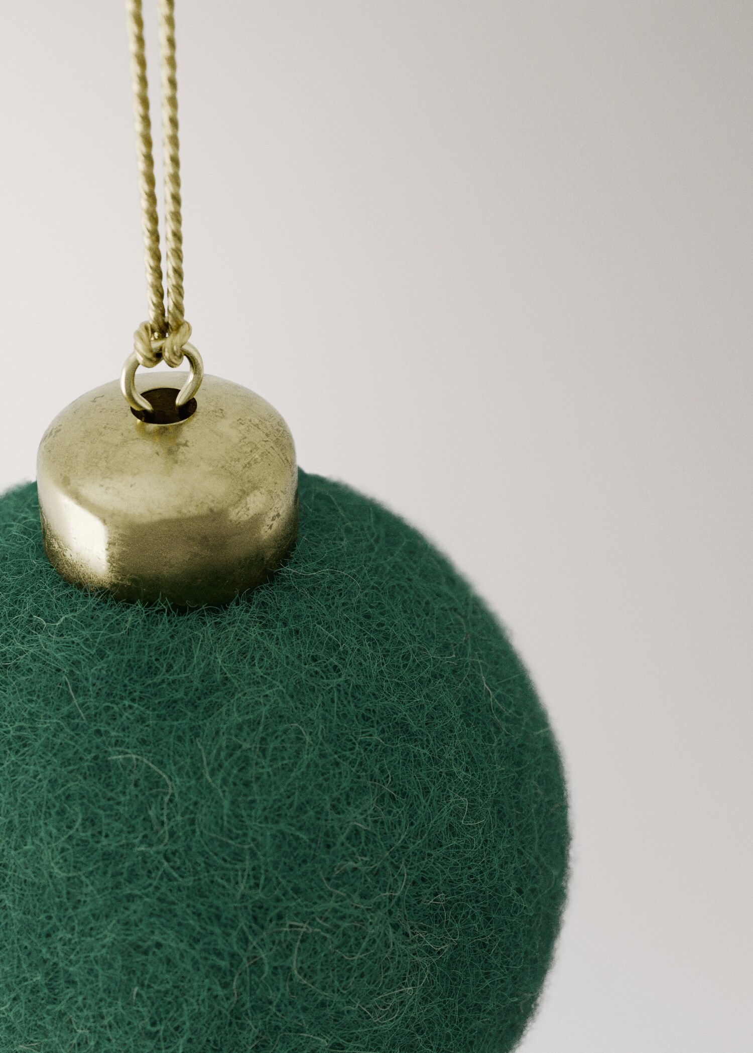 felt ball tree ornaments - Details of the article 2