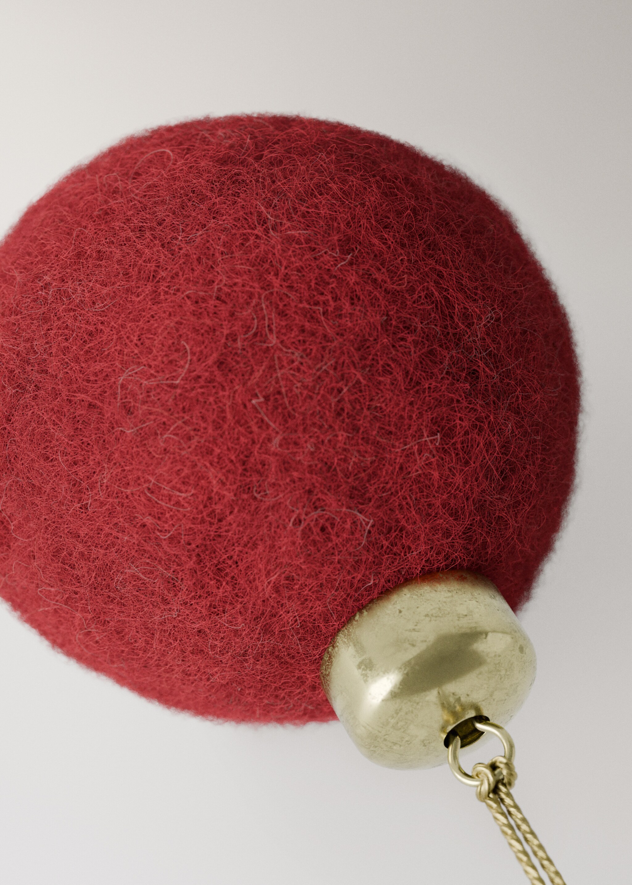 Vilten kerstballen - Detail van het artikel 3, Rood. Ref: 17008298-00.