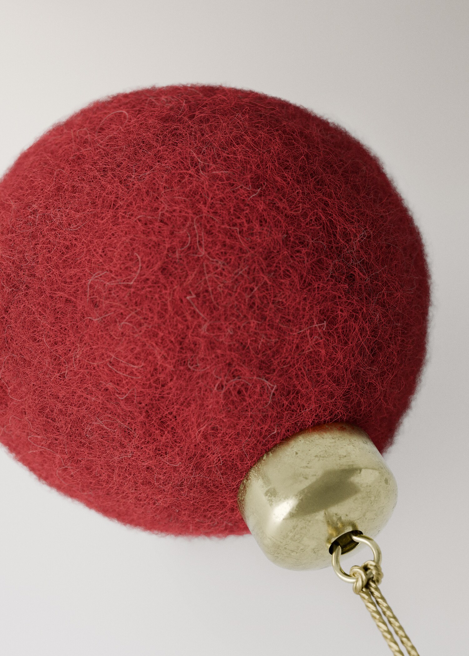 felt ball tree ornaments - Details of the article 3