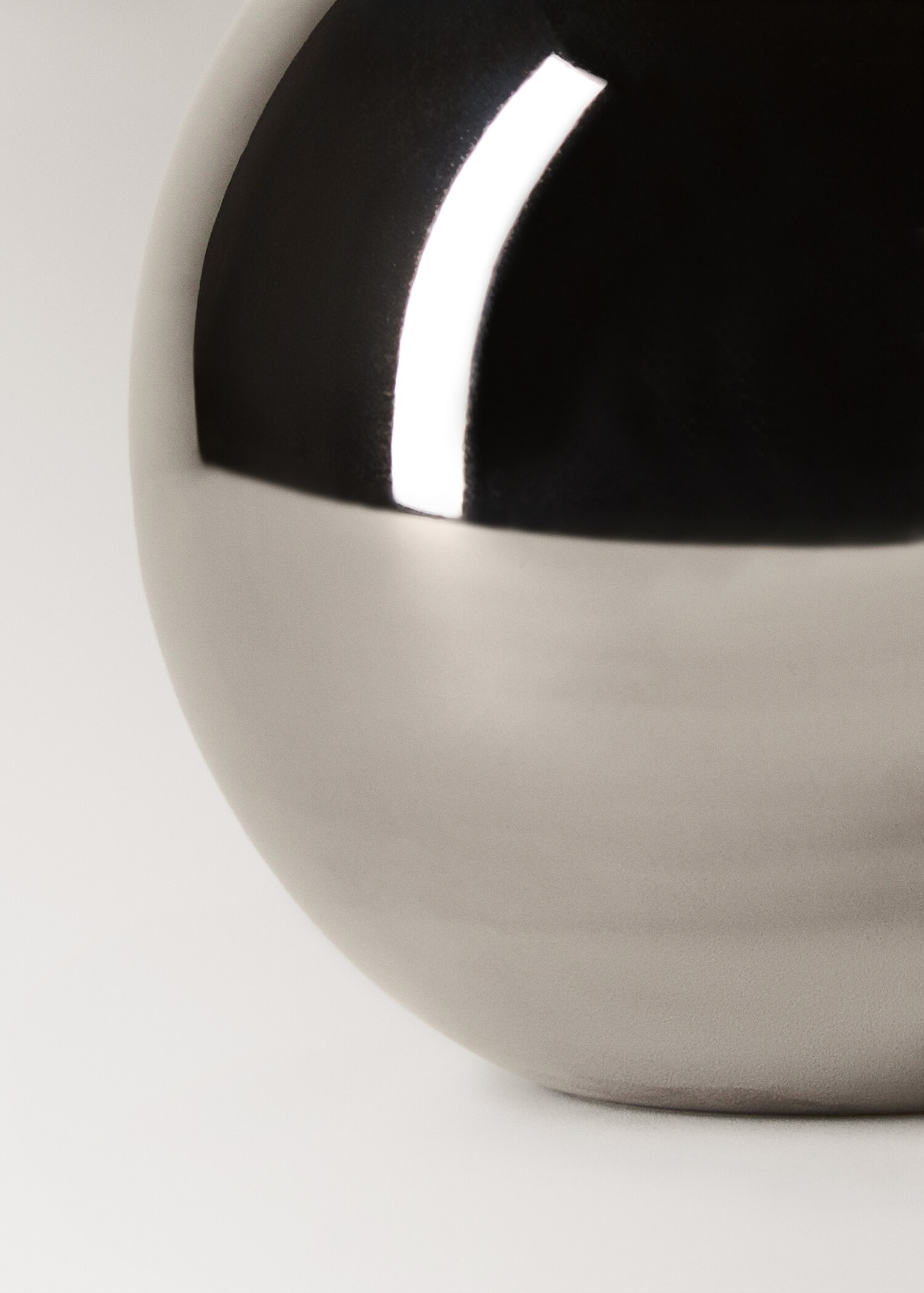 Medium ceramic decorative marble - Details of the article 1