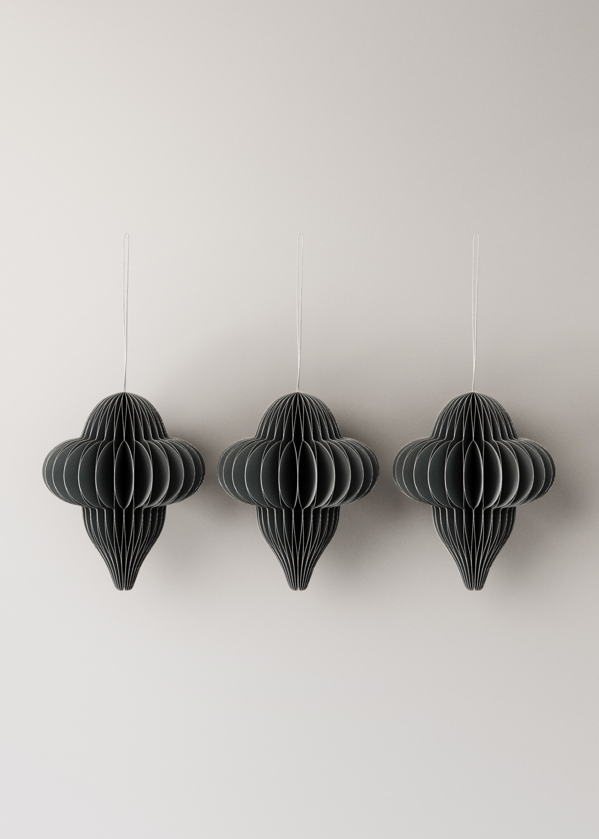 Set of paper Christmas ornaments - Article without model, Grey. Ref: 17008309-00.