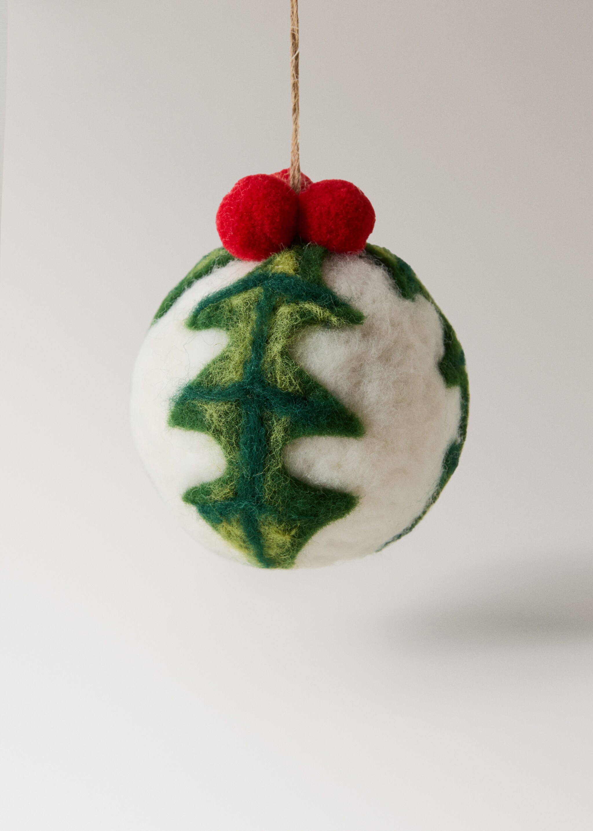 Felt tree ornaments - Details of the article 1, White. Ref: 17008325-00.