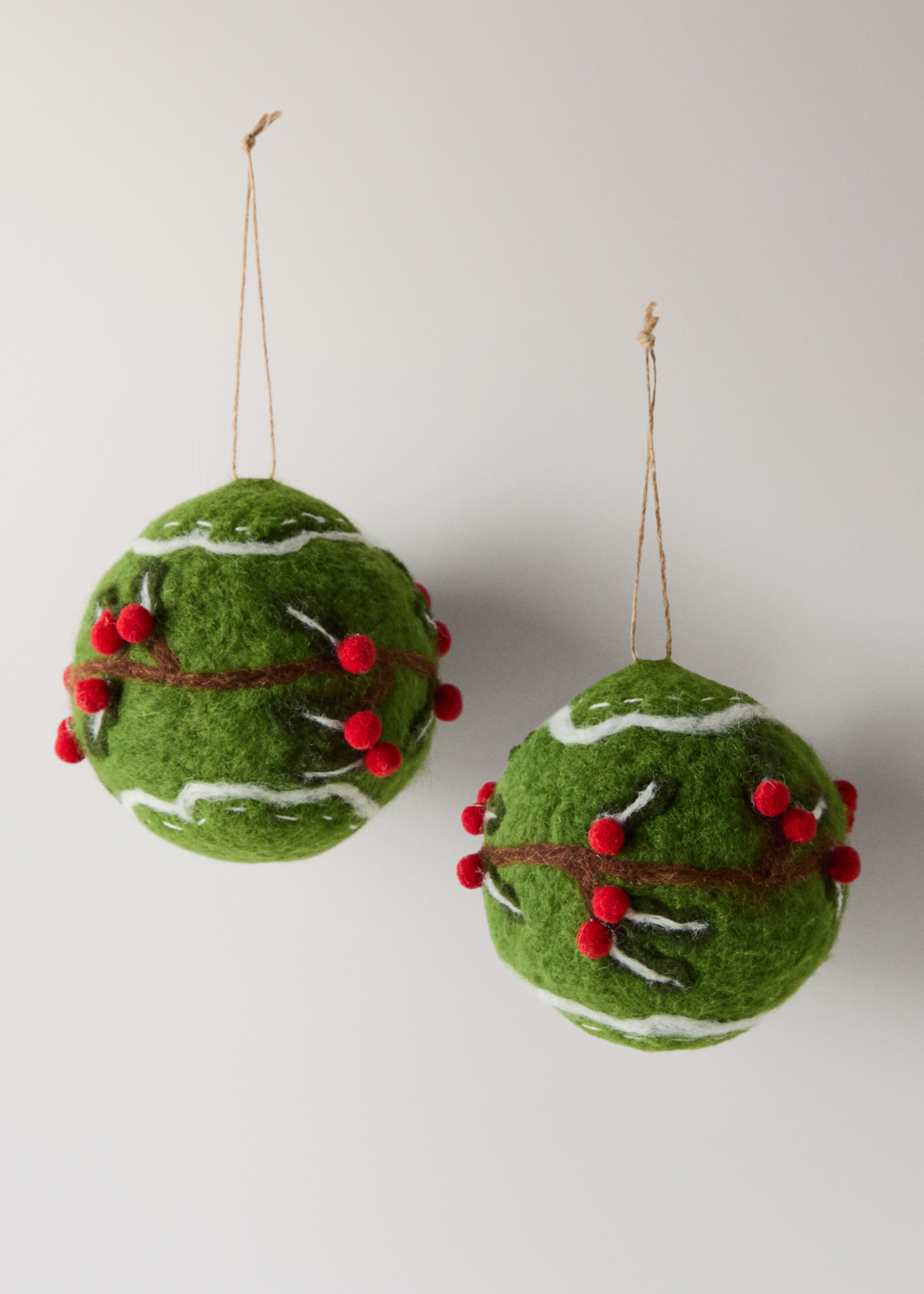 Felt tree ornaments - Article without model, Green. Ref: 17008328-00.
