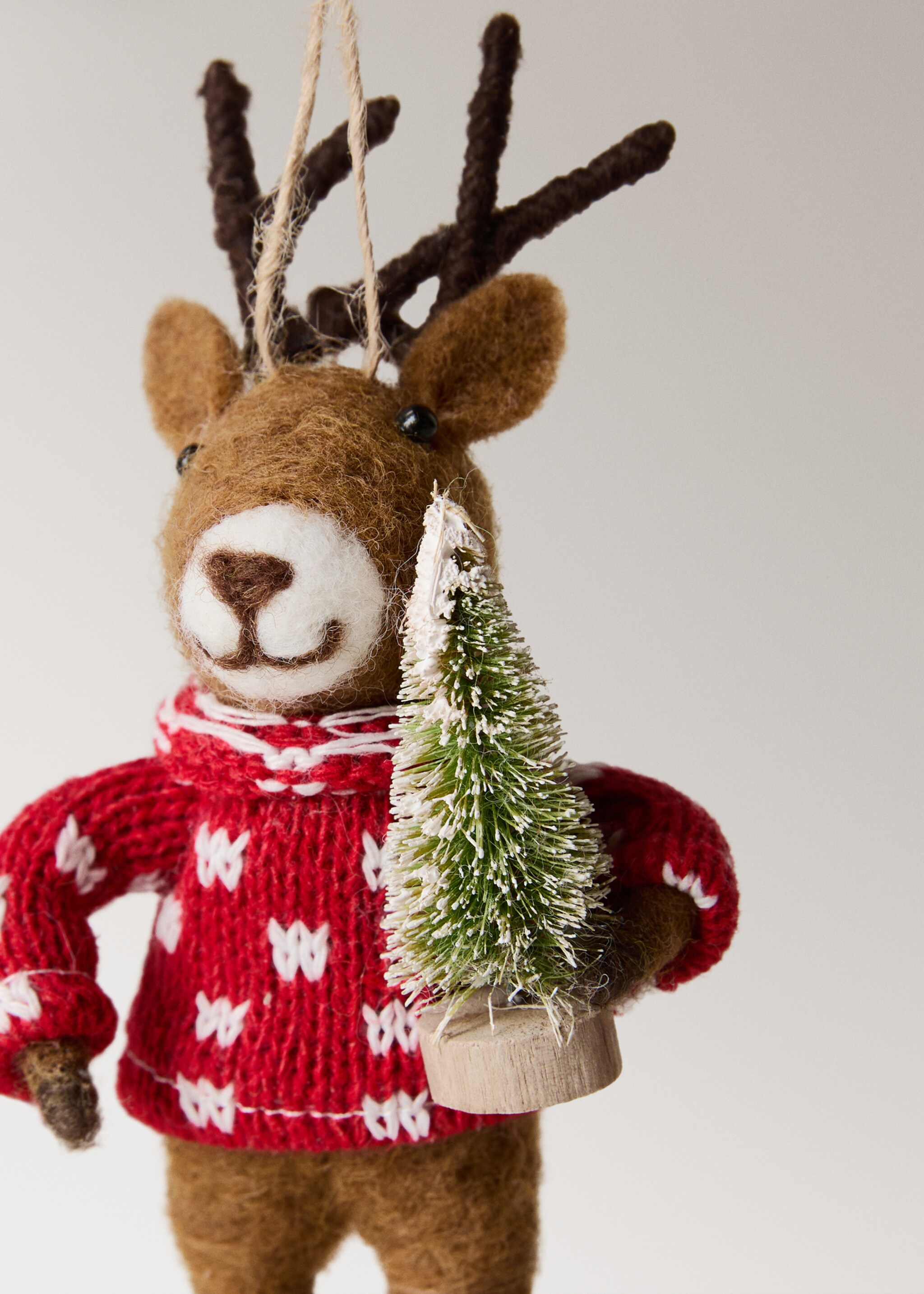 Felt reindeer decoration - Details of the article 2, Brown. Ref: 17008329-00.