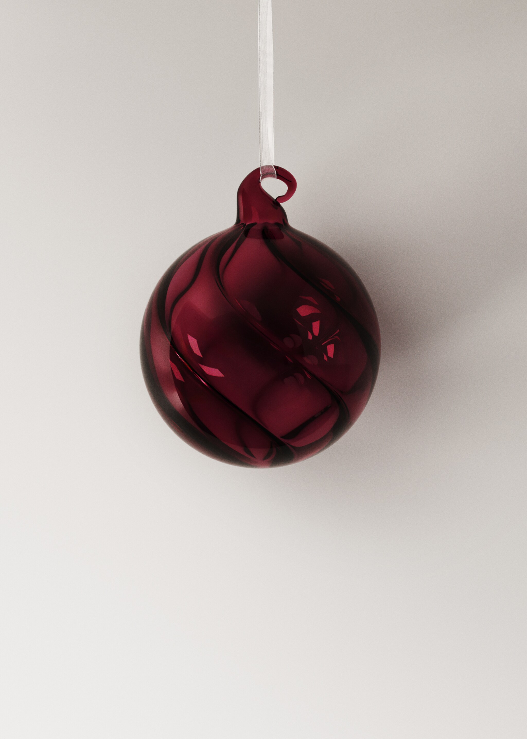 Coloured borosilicate decoration - Details of the article 1, Maroon. Ref: 17008336-00.