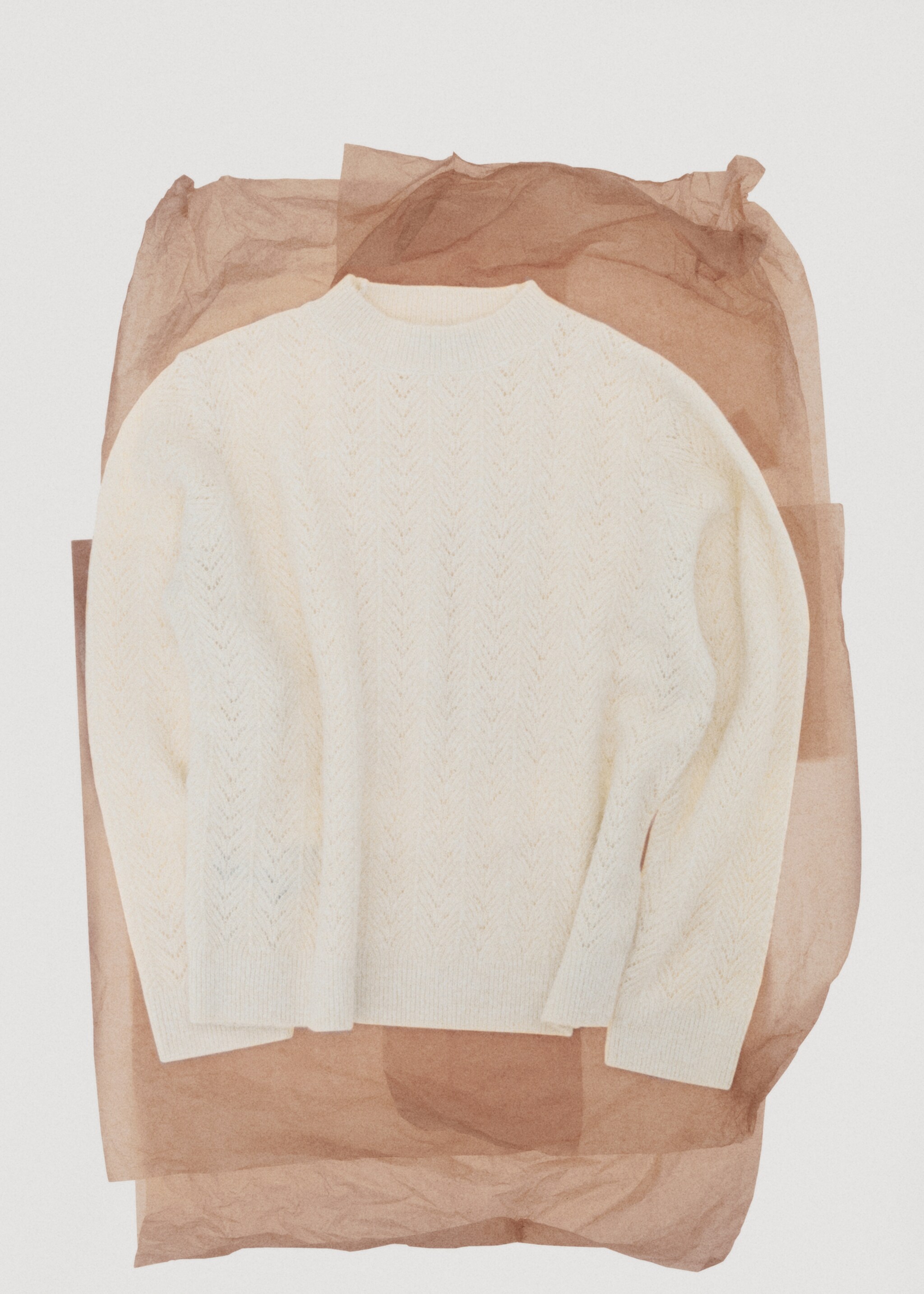 Cable-knit lurex sweater - Details of the article 7, Ecru. Ref: 17009120-00.