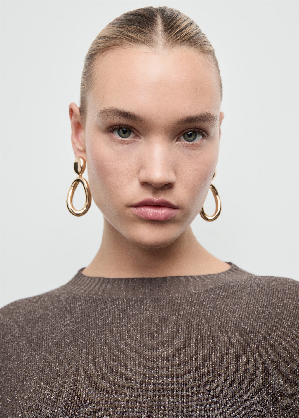 Fine-knit lurex sweater