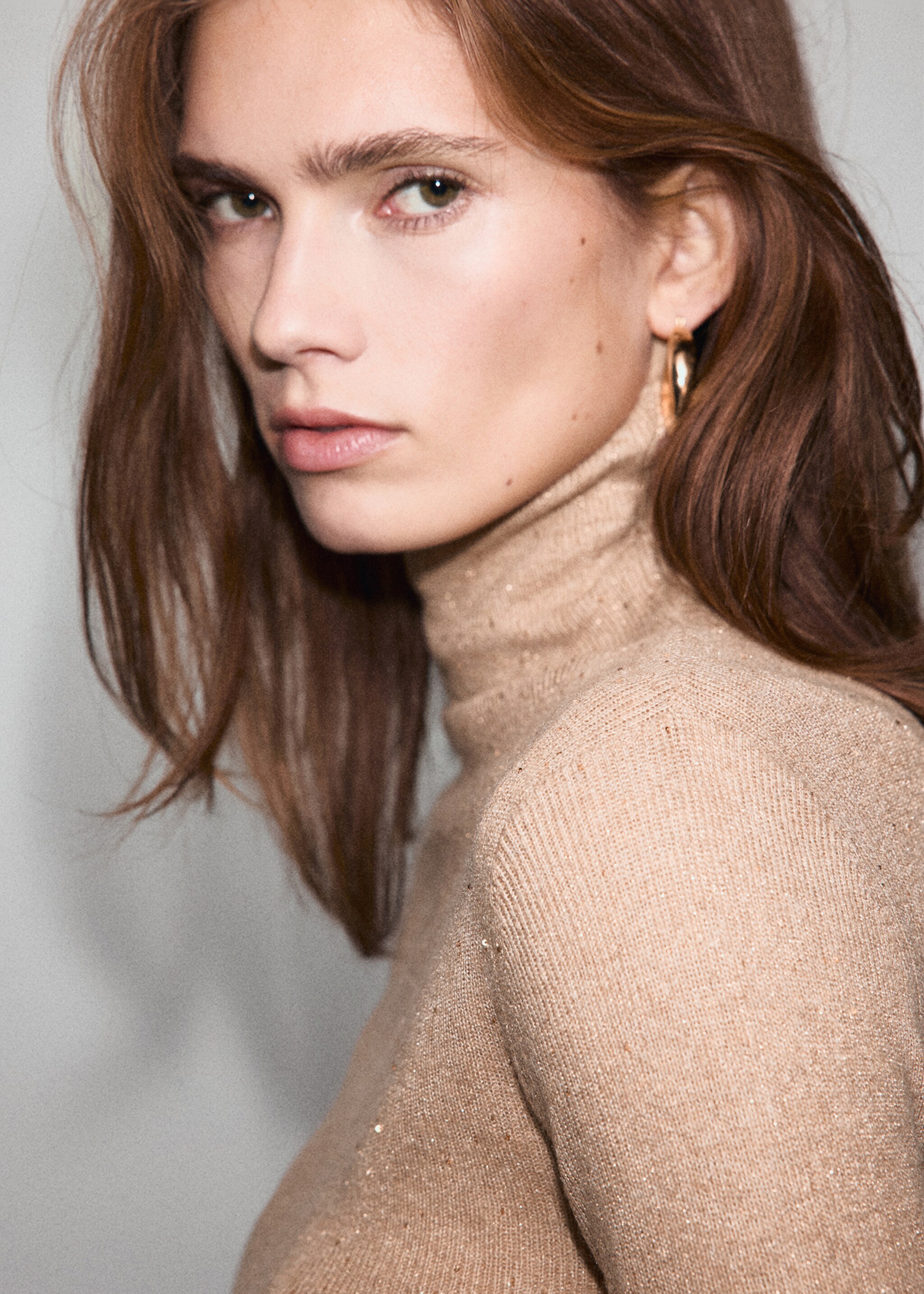 Lurex perkins-neck sweater - Details of the article 1, Medium Brown. Ref: 17009122-00.