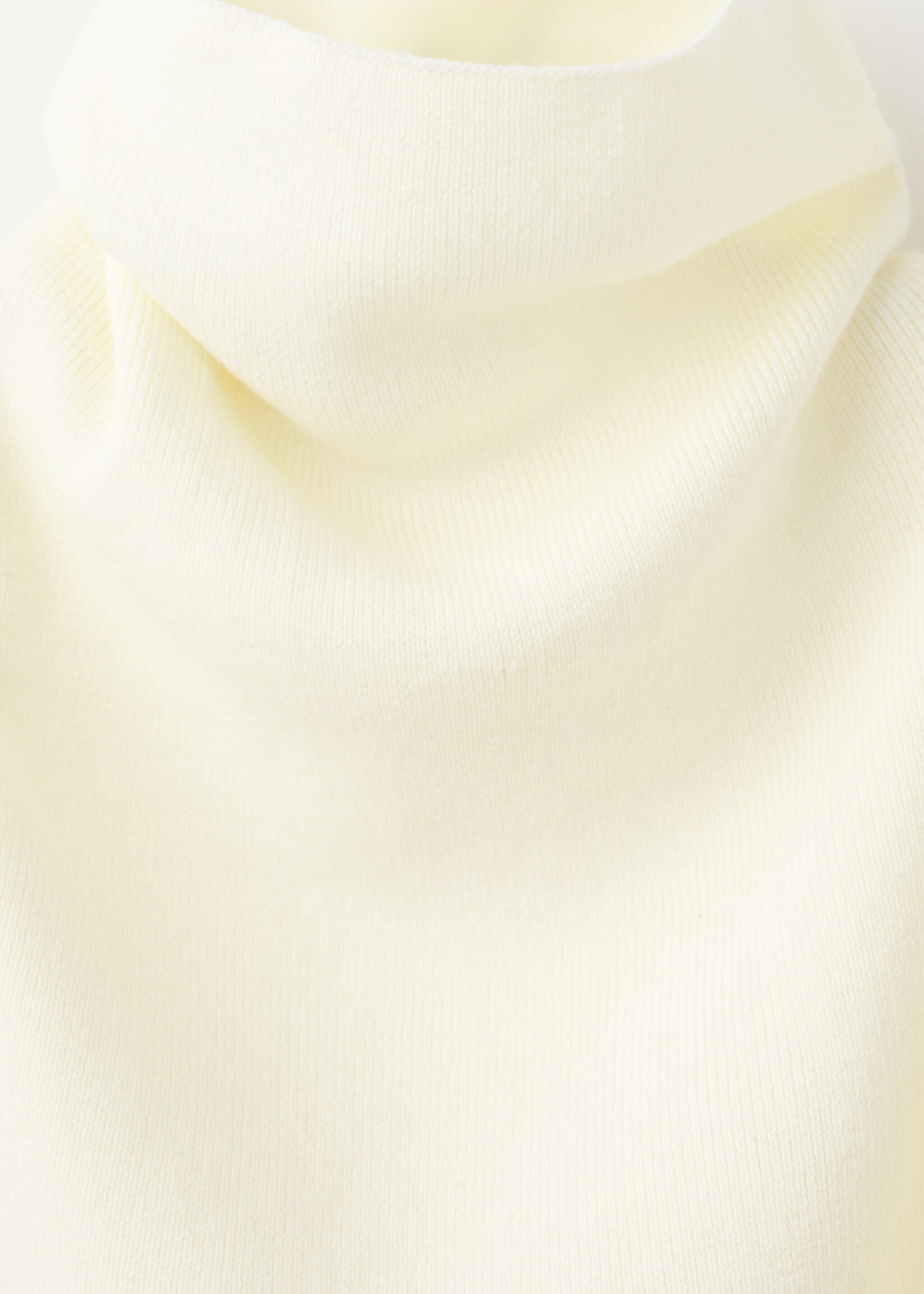 Ruched turtleneck sweater - Details of the article 8, Ecru. Ref: 17009123-00.