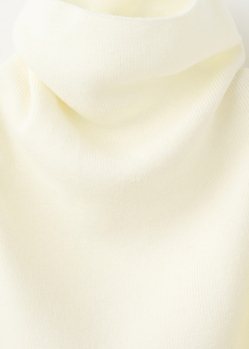 Ruched turtleneck sweater