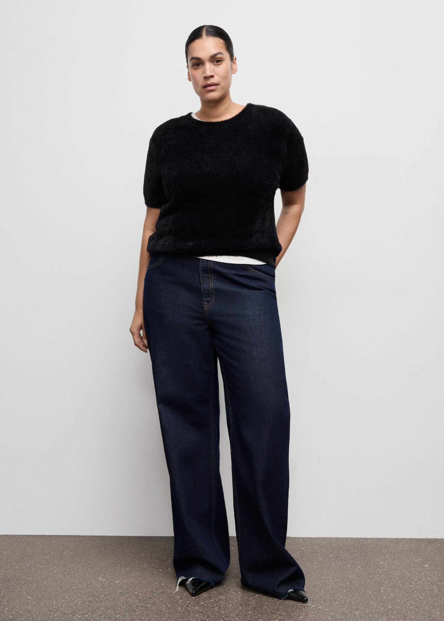 Faux-fur sweater - Details of the article 3