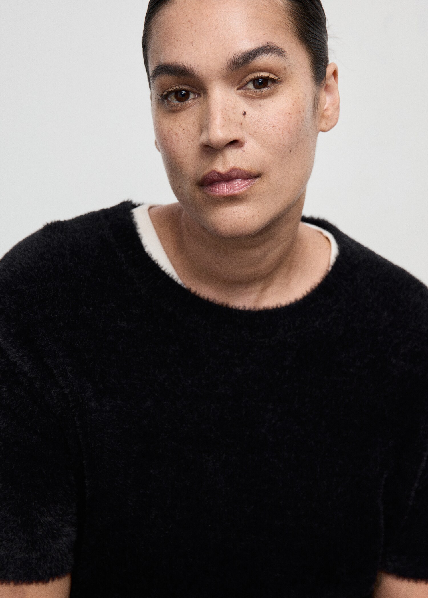 Faux-fur sweater - Details of the article 4