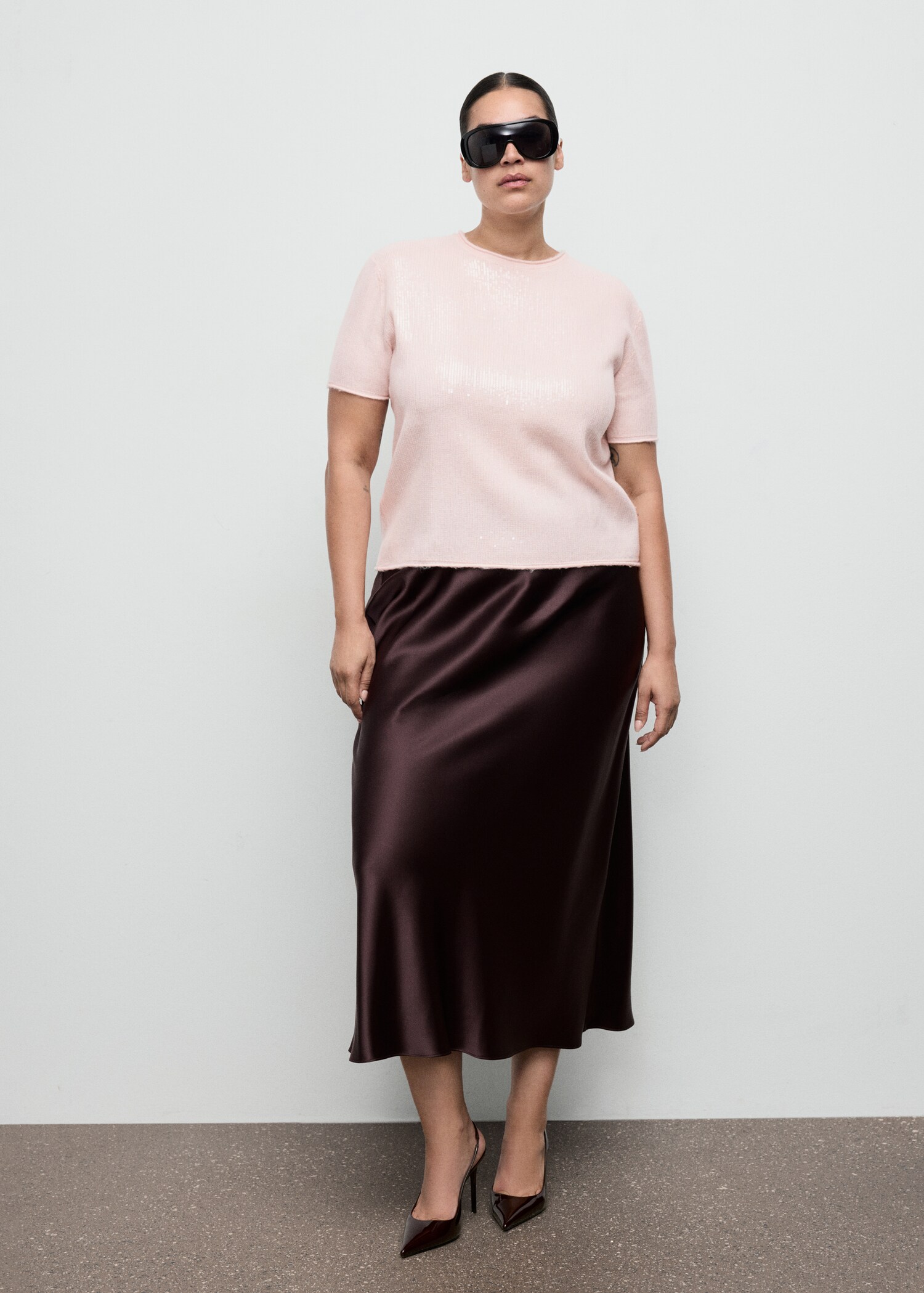 Short-sleeved sequin sweater - Details of the article 3