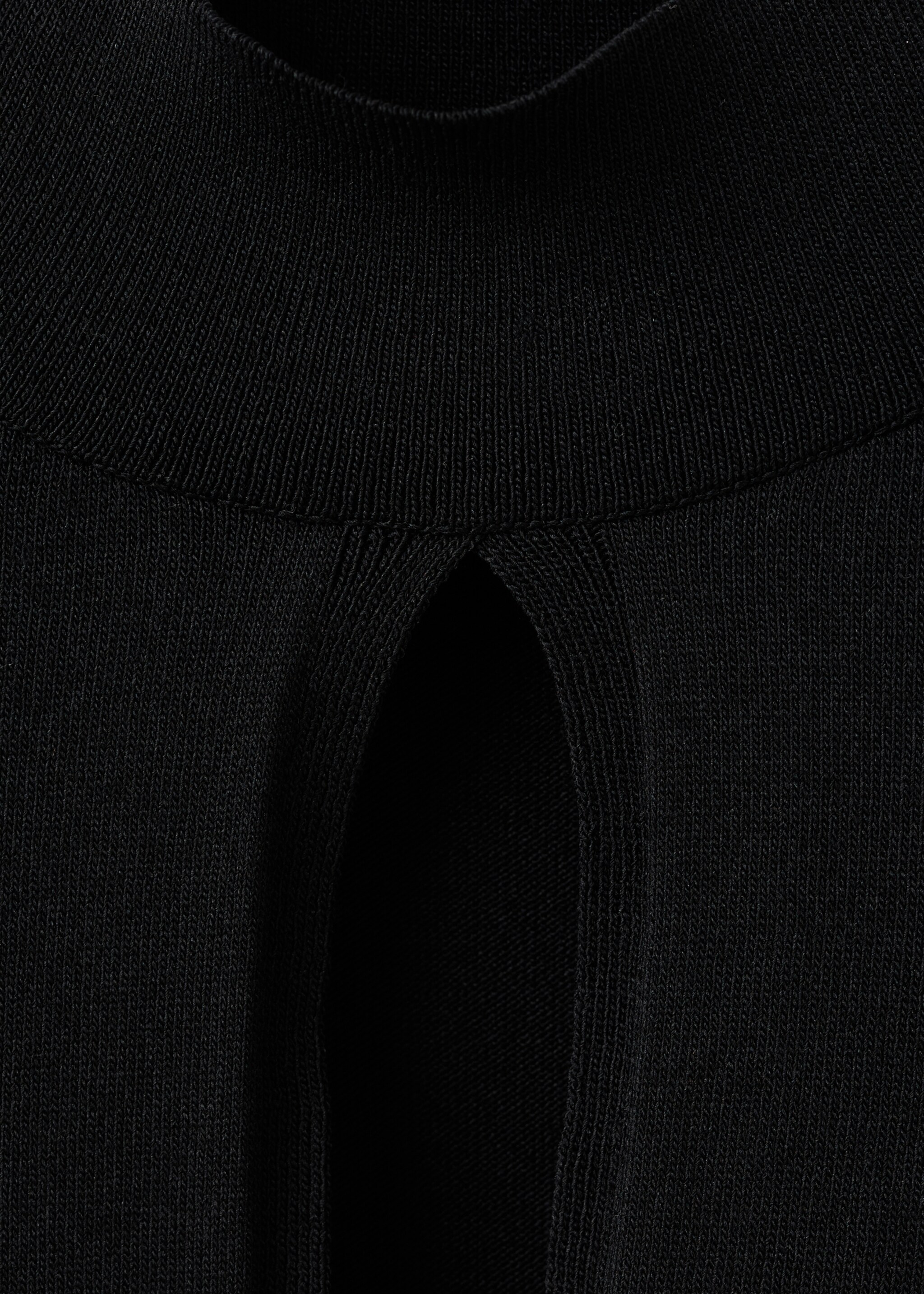 Perkins-neck sweater with cut-out - Details of the article 8, Black. Ref: 17009134-00.