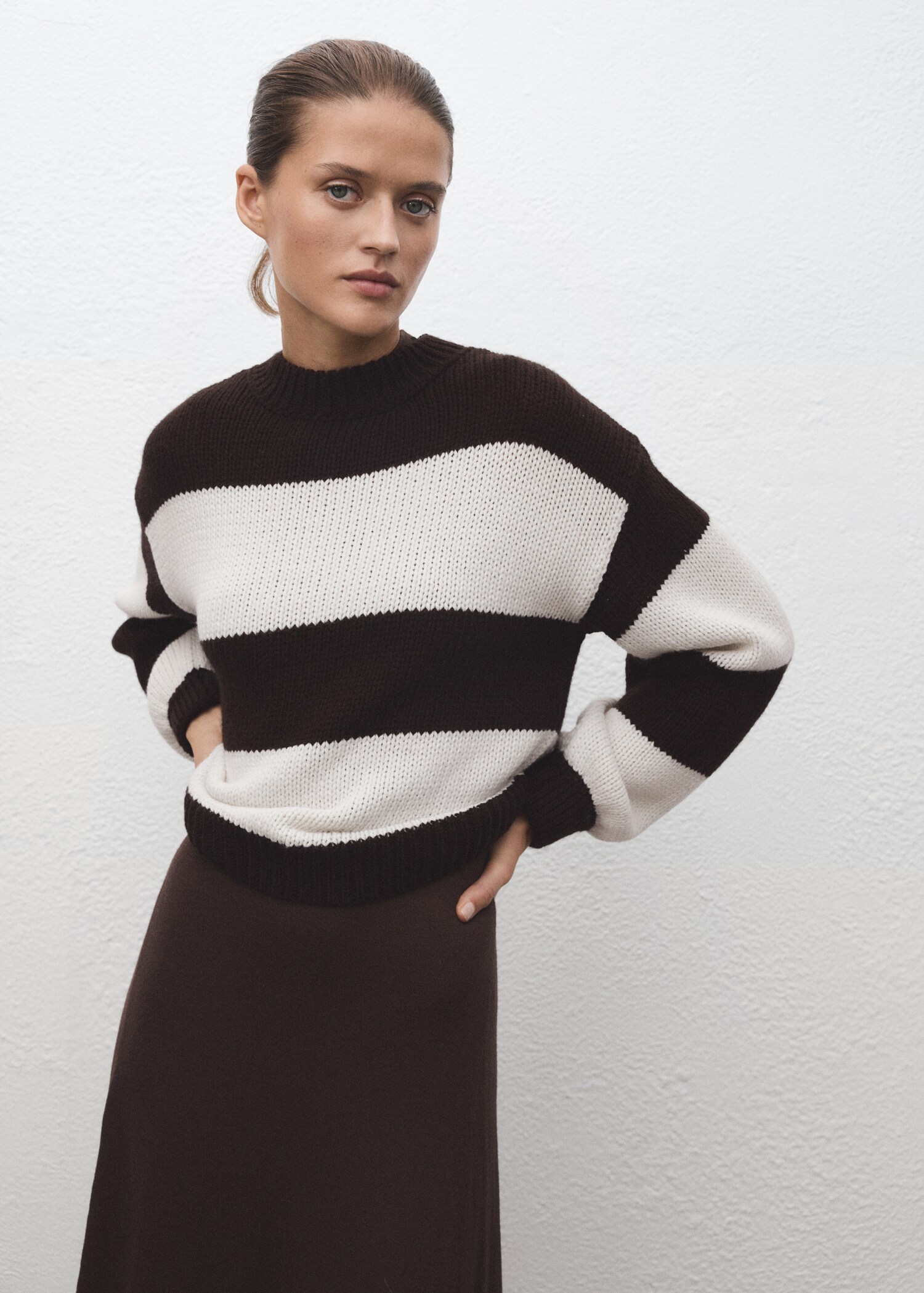 Knit striped sweater - Medium plane