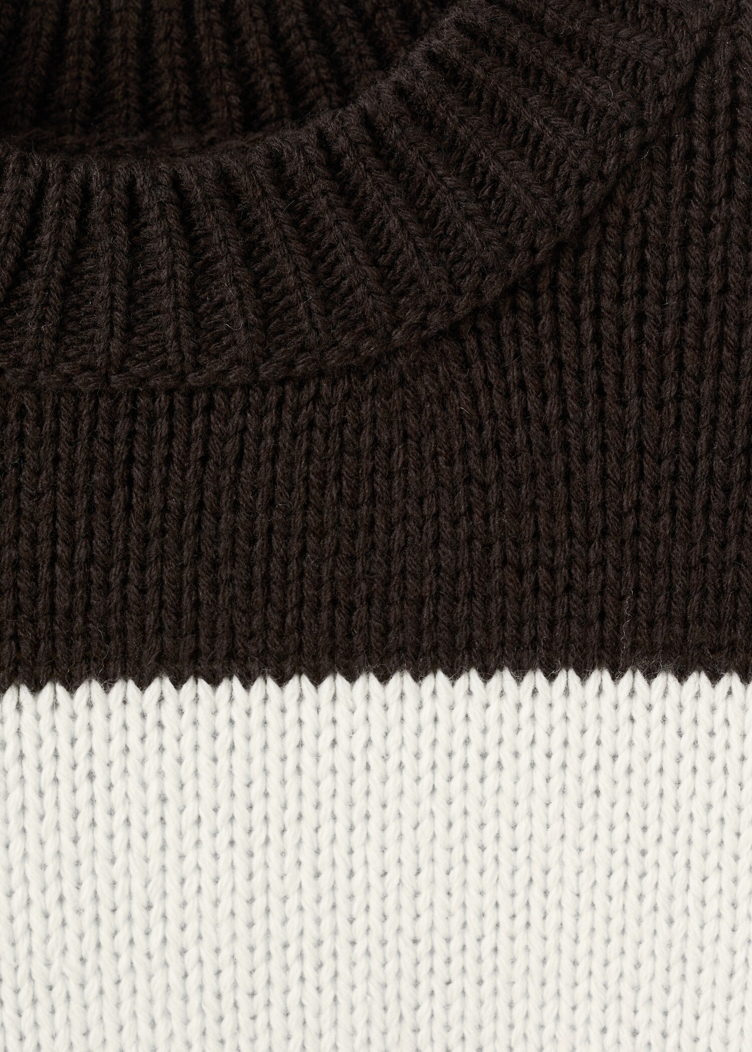 Knit striped sweater - Details of the article 8